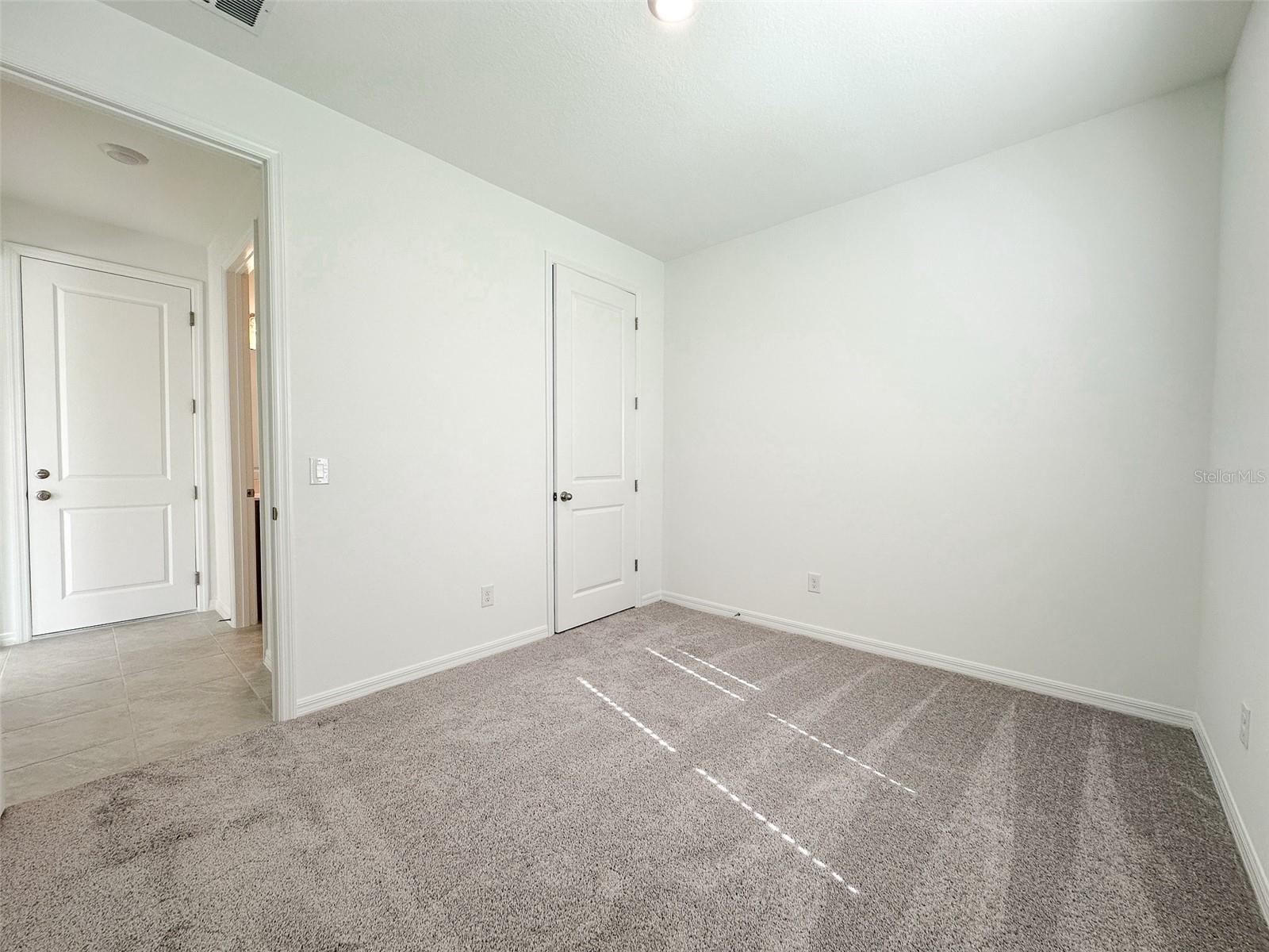 2115 DERWENT DR