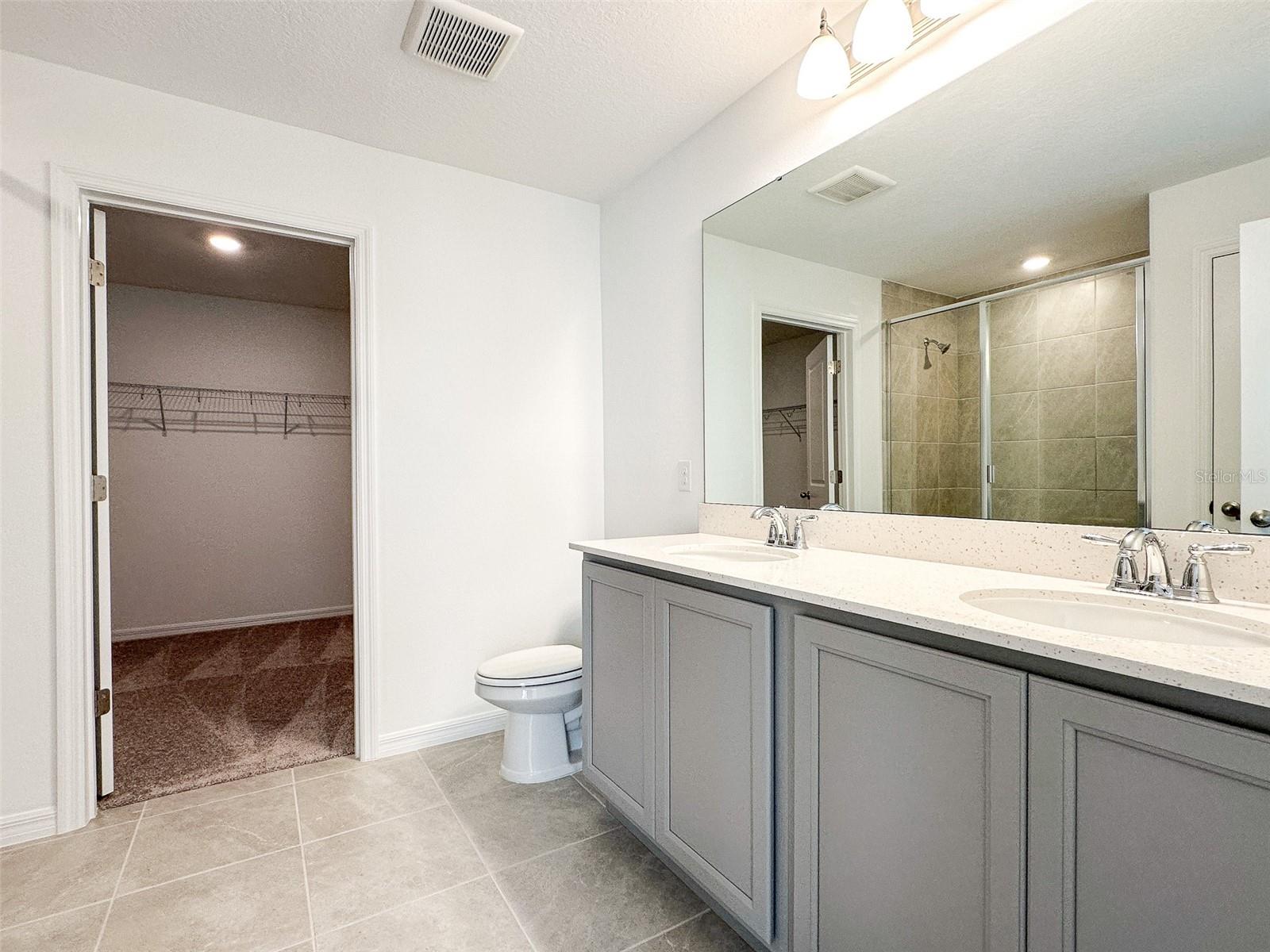 2115 DERWENT DR