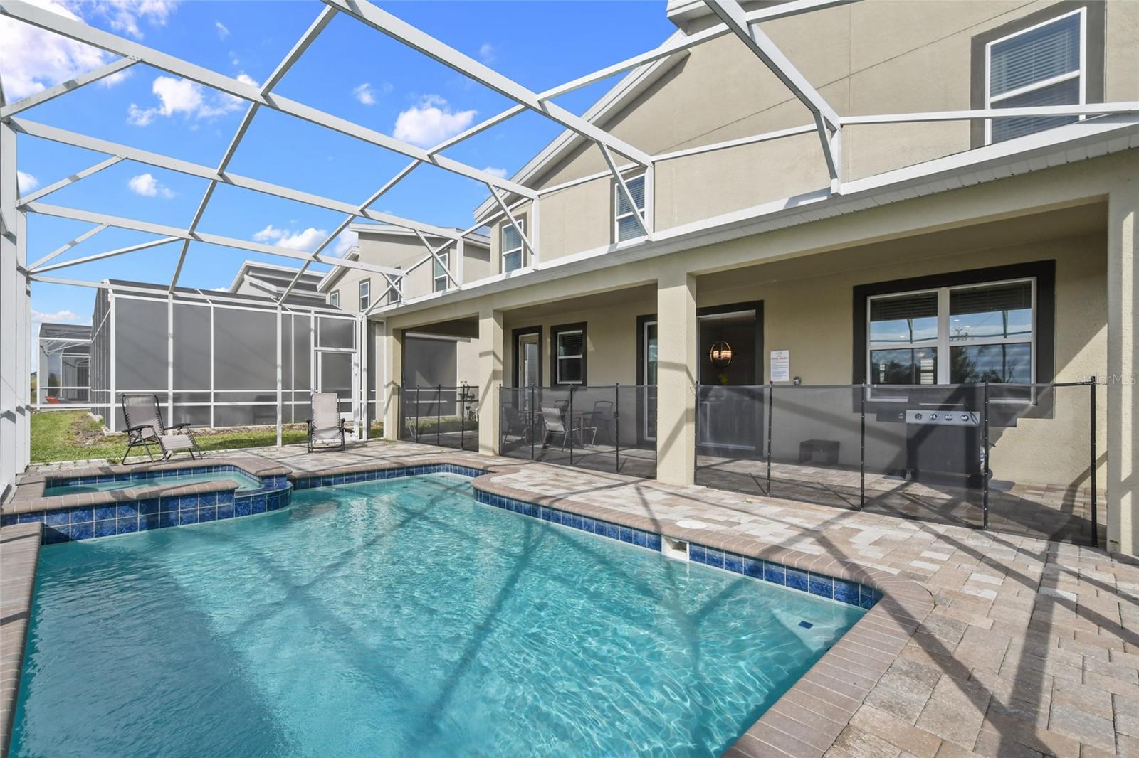 8842 CABOT CLIFFS DR