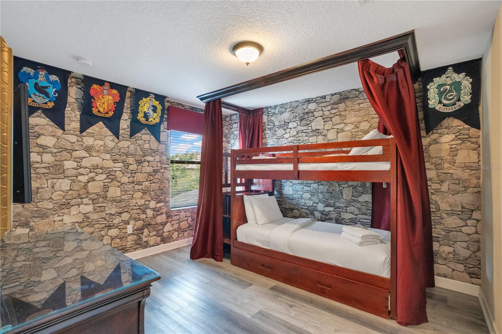 1459 BELLE TERRE RD