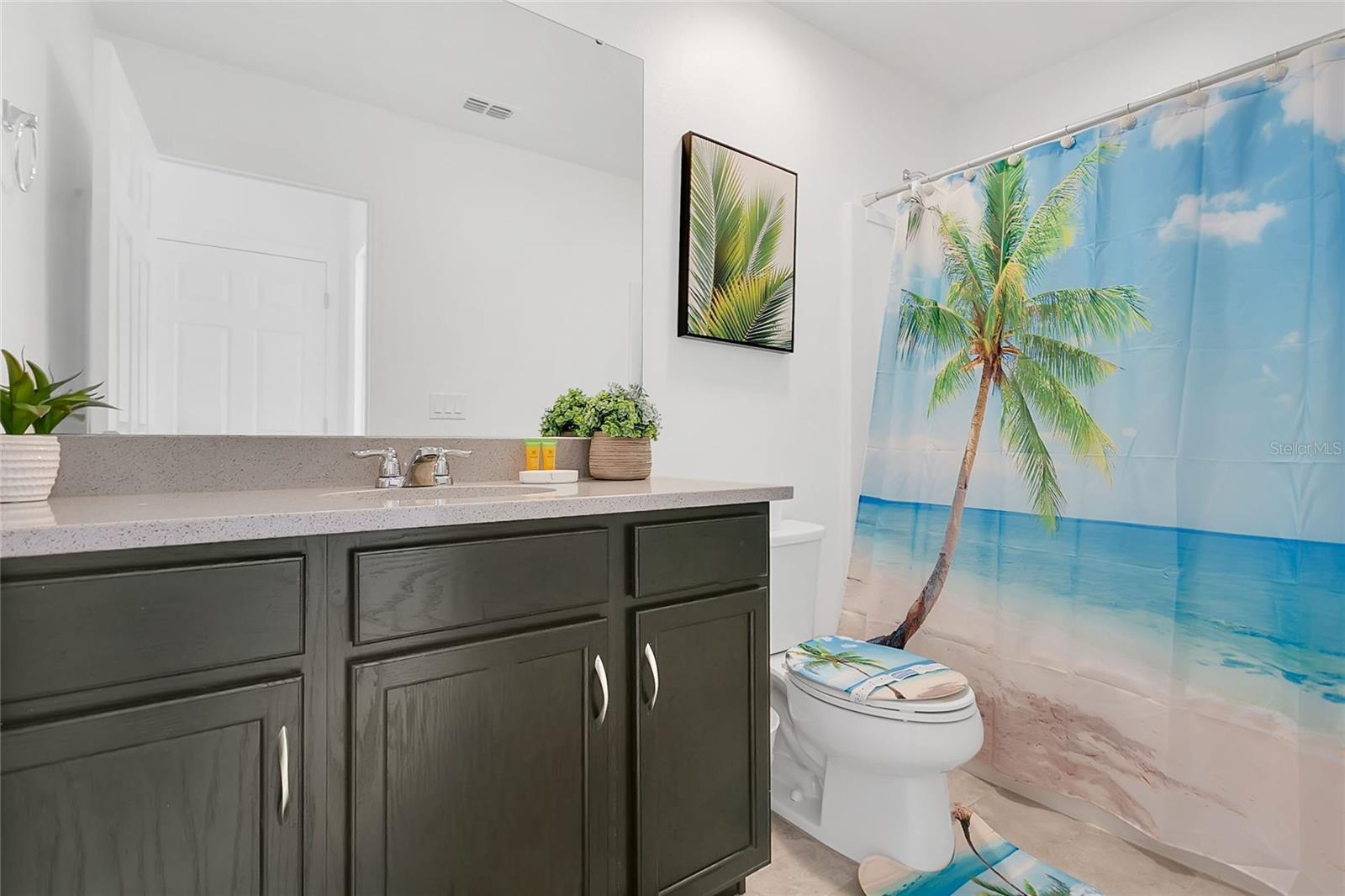 8951 AMELIA DOWNS TRL