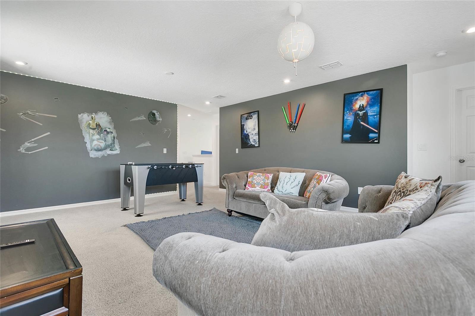 8951 AMELIA DOWNS TRL