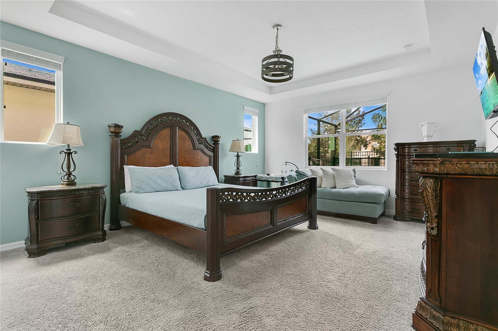 8951 AMELIA DOWNS TRL