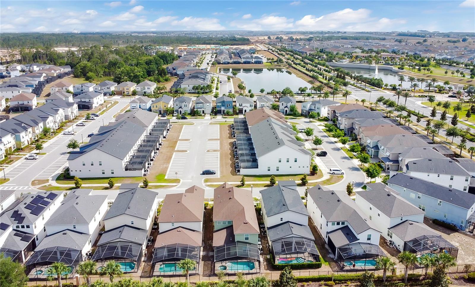 8951 AMELIA DOWNS TRL