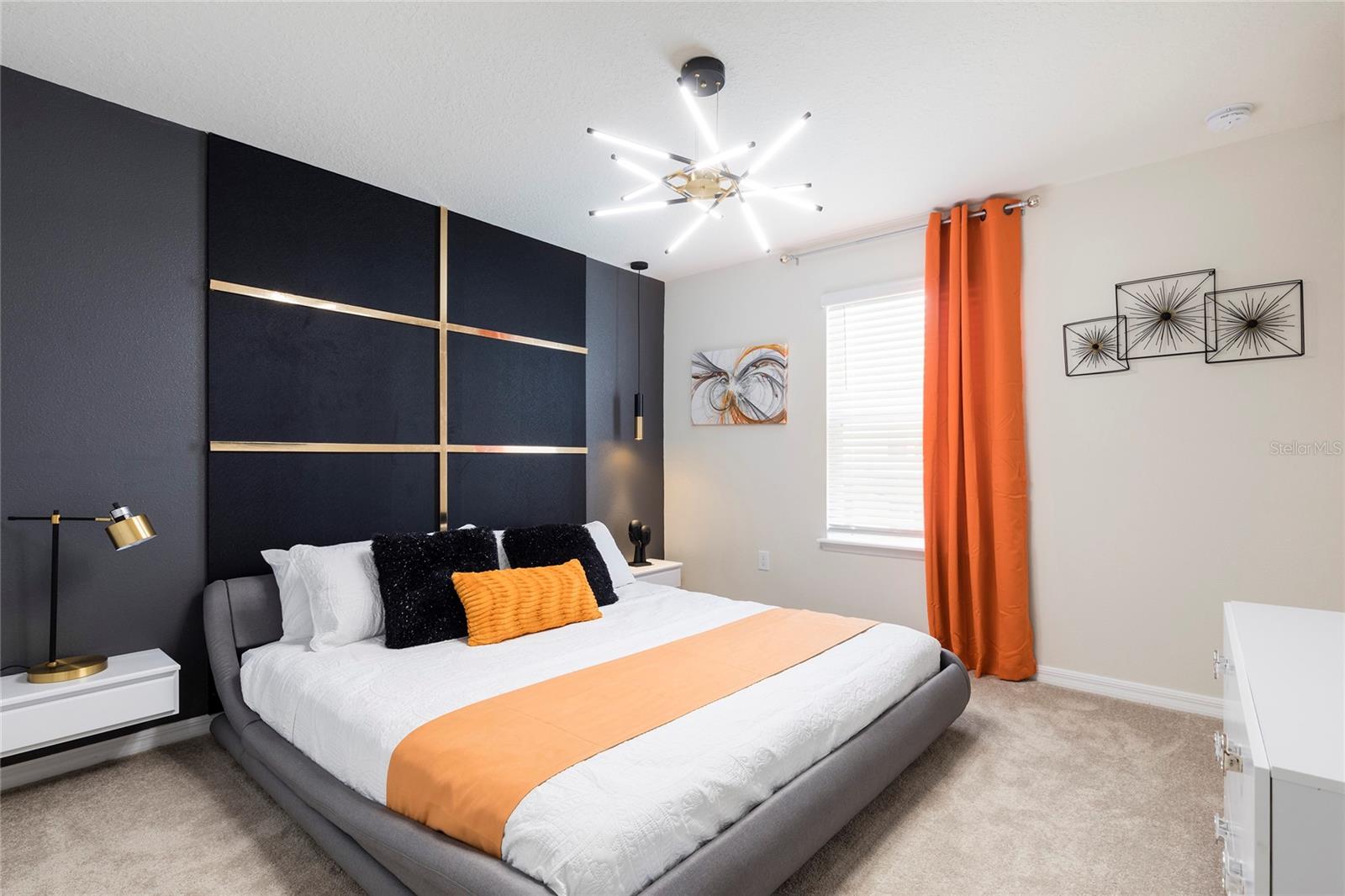 7224 OAKMOSS LOOP