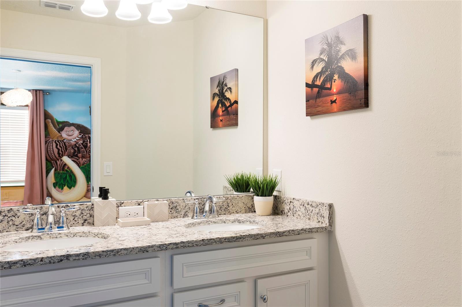 7224 OAKMOSS LOOP