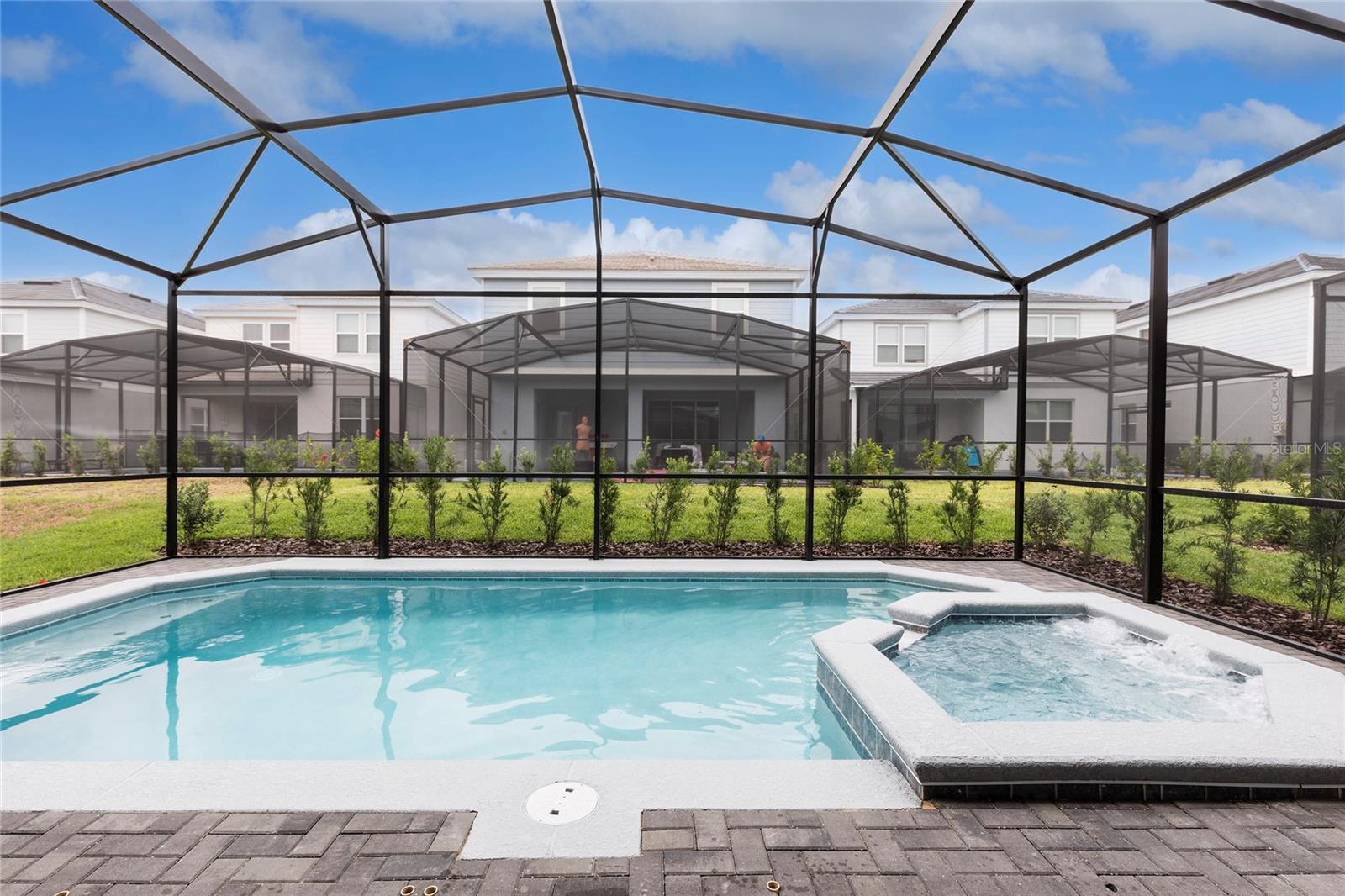 7224 OAKMOSS LOOP