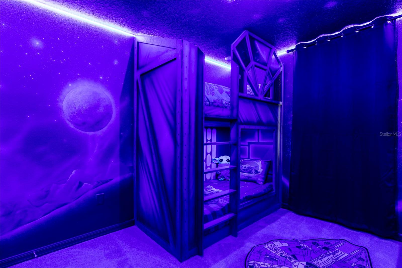 7224 OAKMOSS LOOP