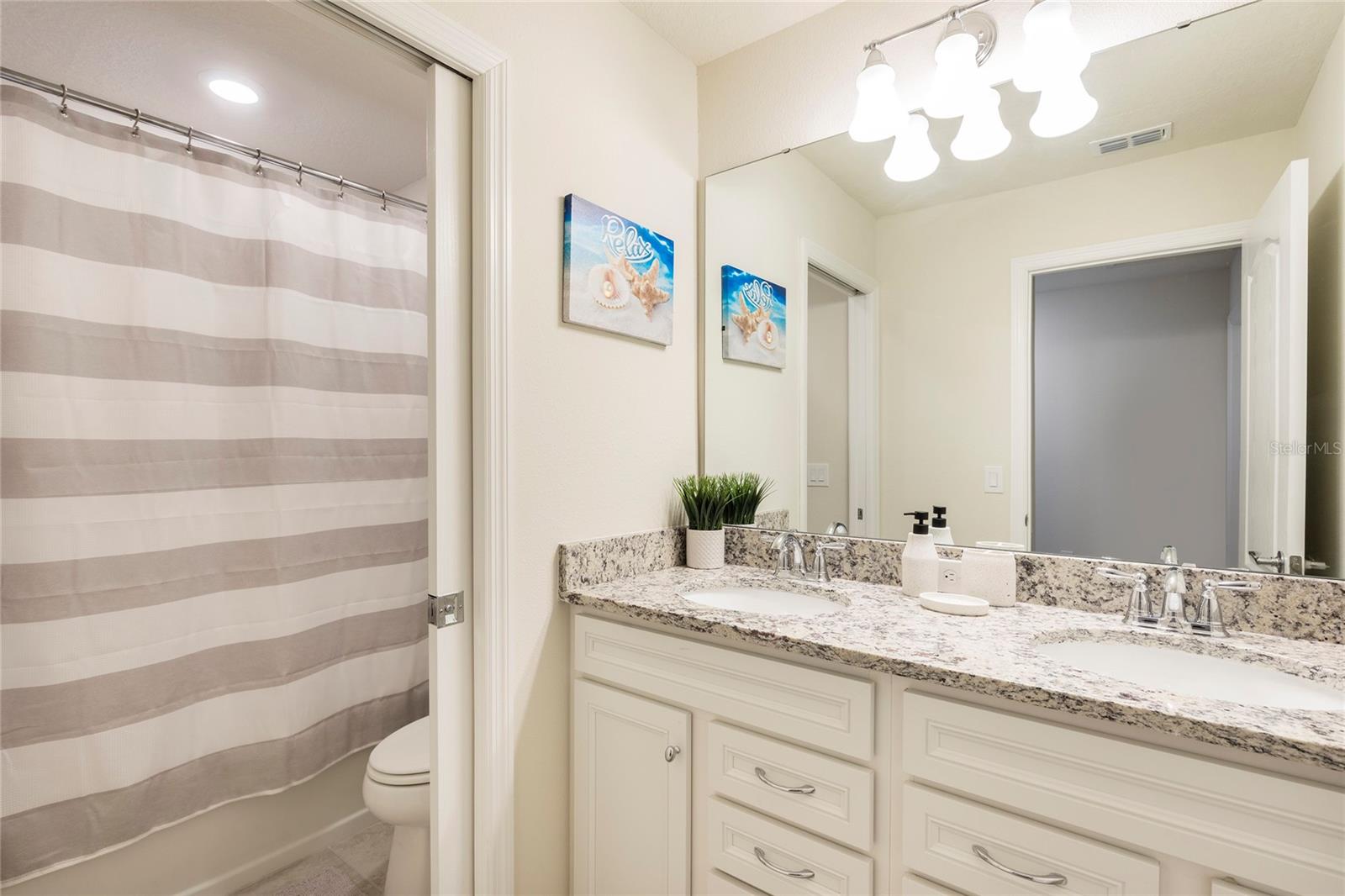 7224 OAKMOSS LOOP