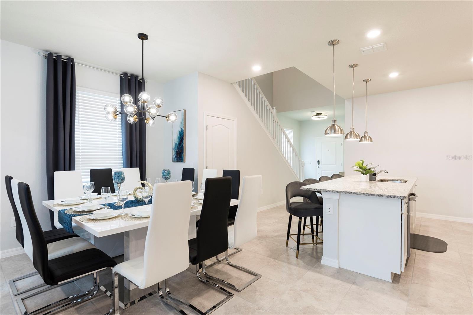7224 OAKMOSS LOOP