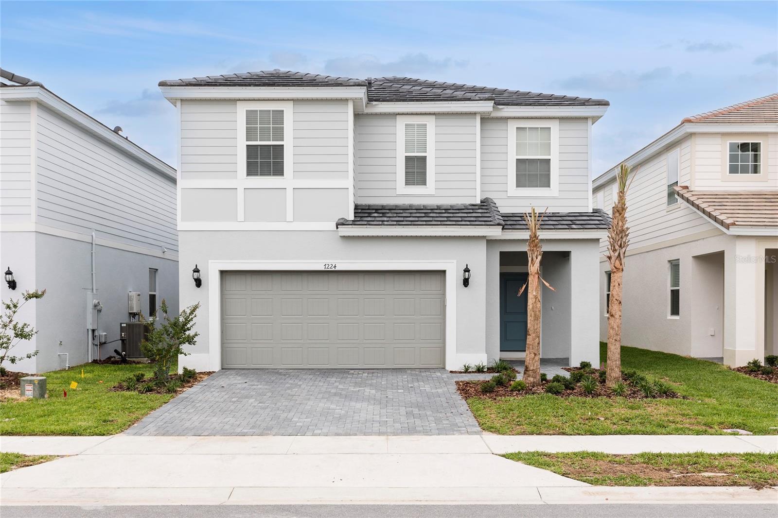 7224 OAKMOSS LOOP