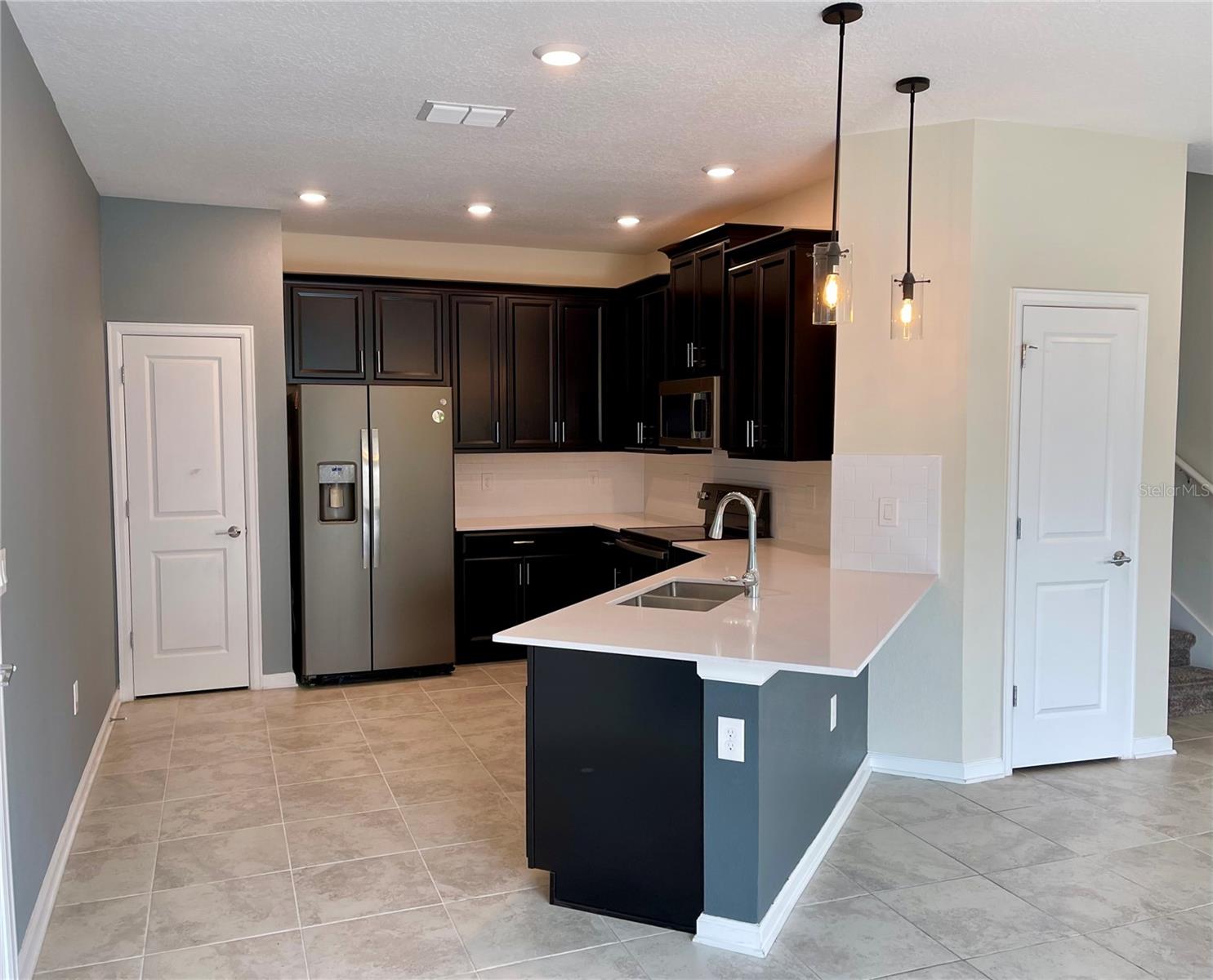 1336 SHINNECOCK HILLS DR