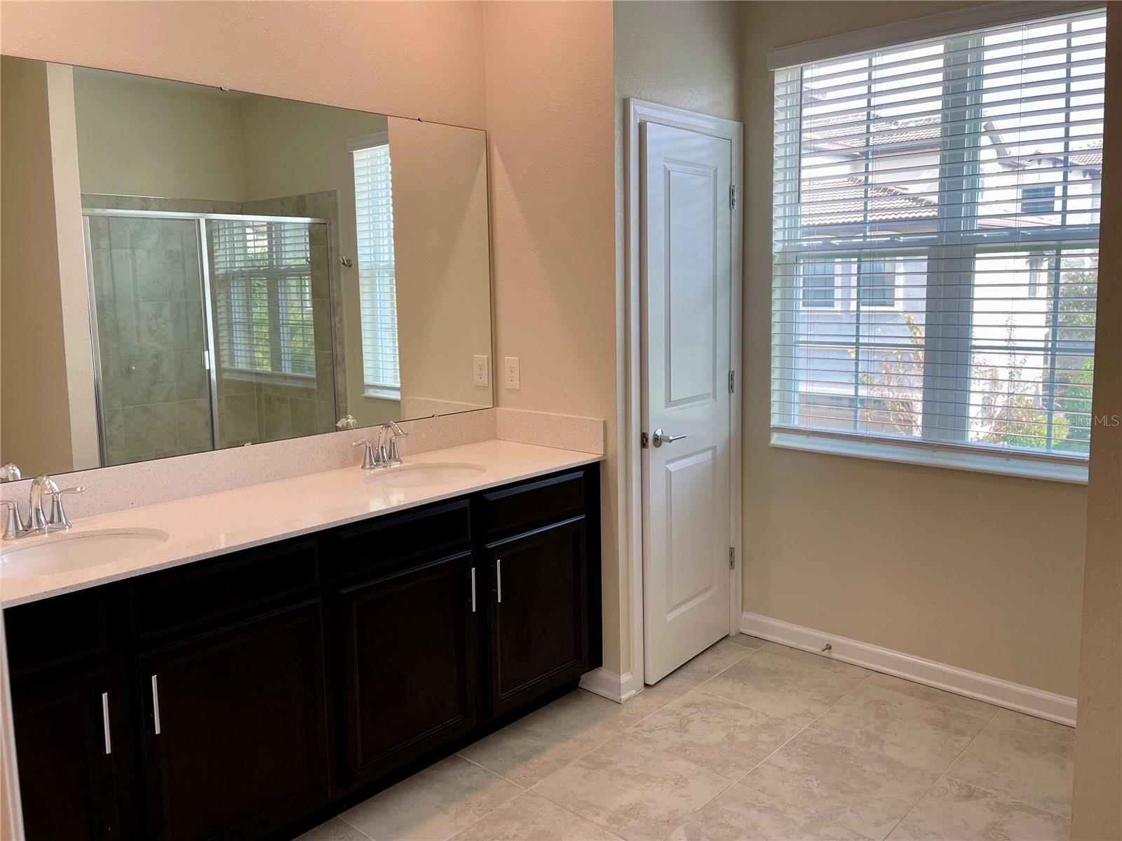 1336 SHINNECOCK HILLS DR