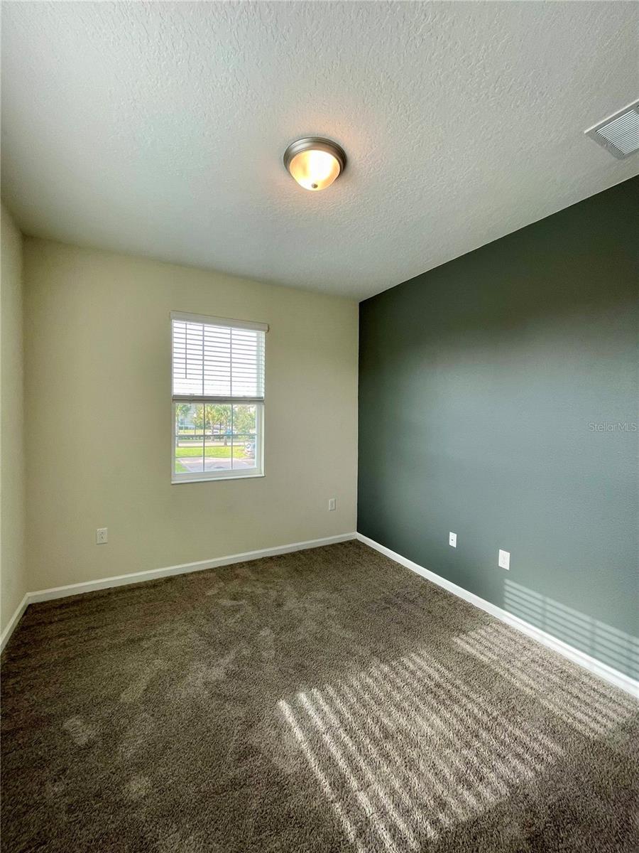 1336 SHINNECOCK HILLS DR