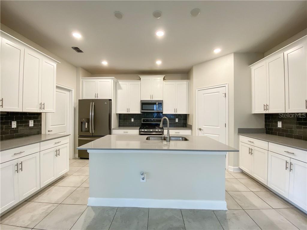 15257 NIGHT HERON DR