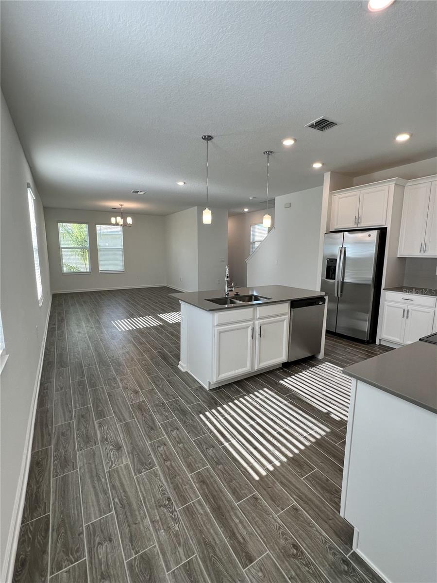 13921 TITLE WAY
