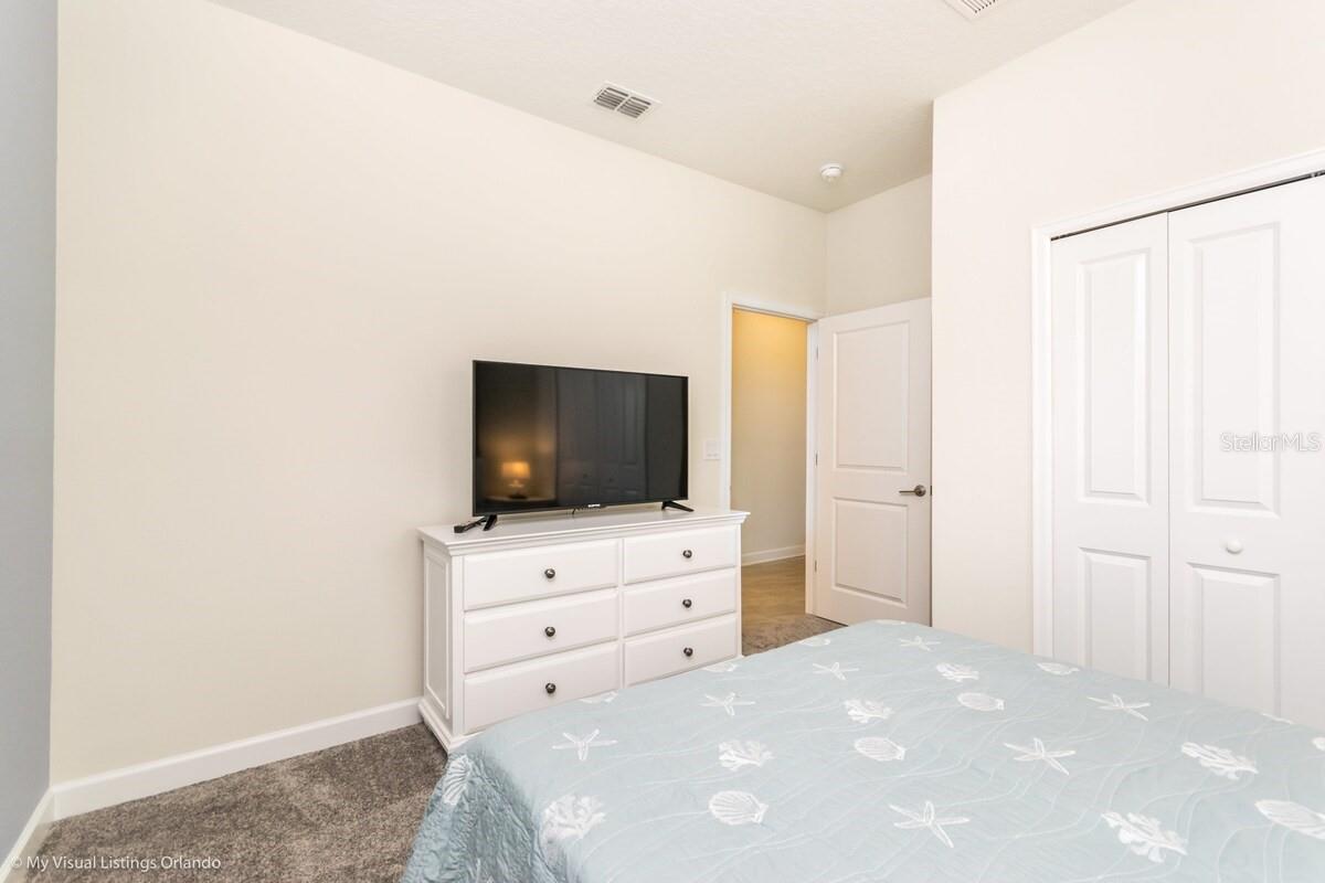 9007 STINGER DR