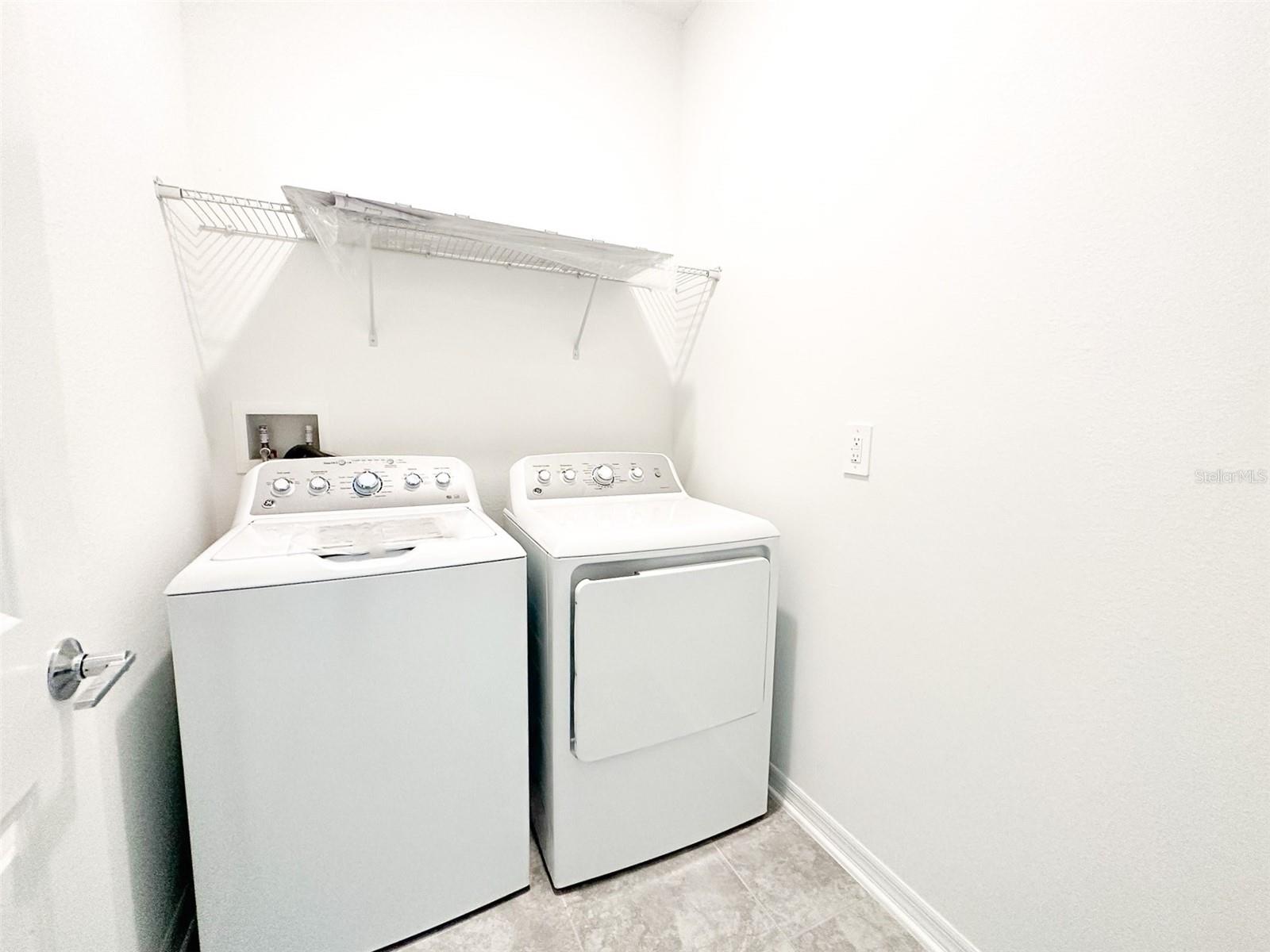 4189 BABBLING BROOK WAY