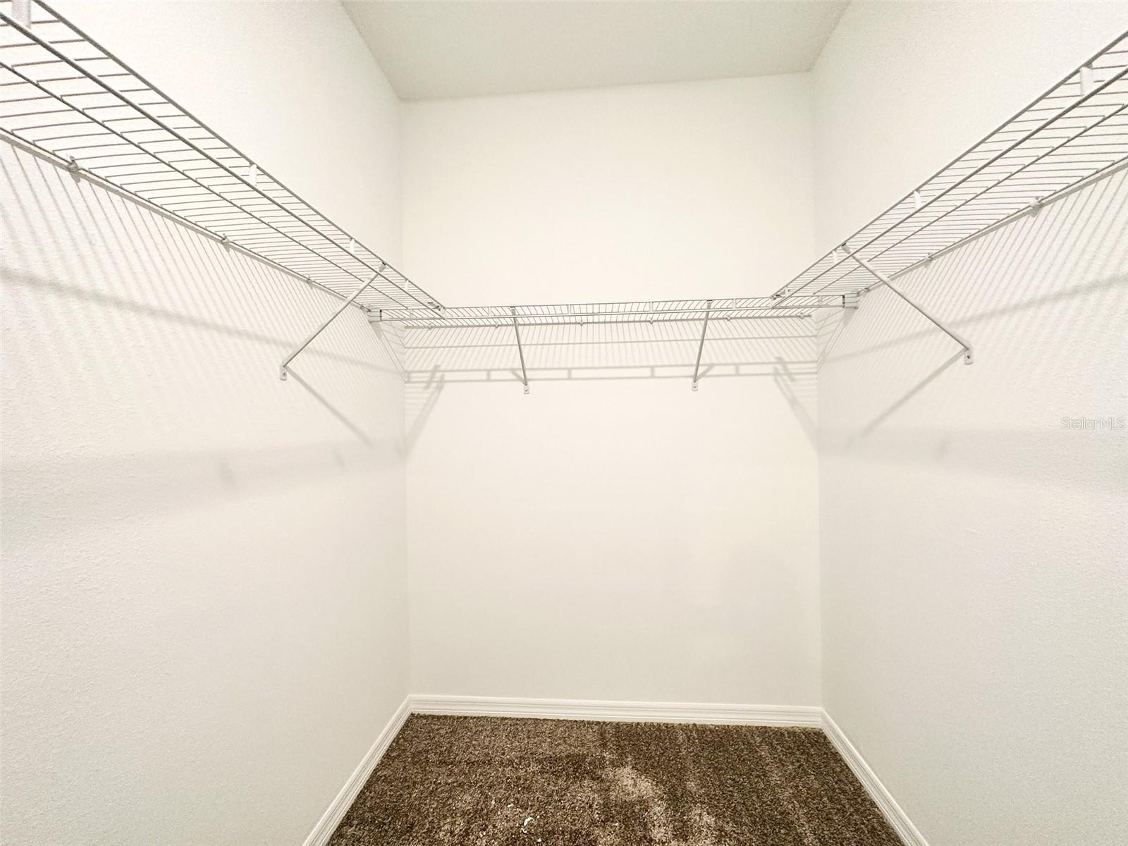 4189 BABBLING BROOK WAY