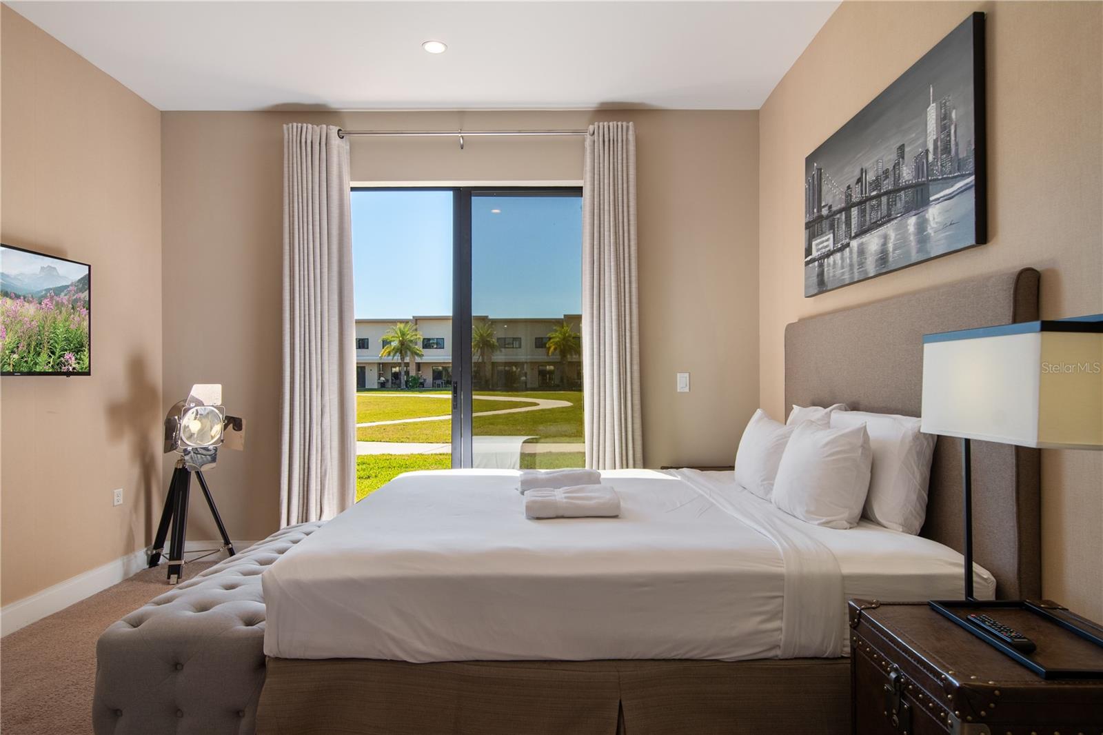 3056 ROCKEFELLER WAY