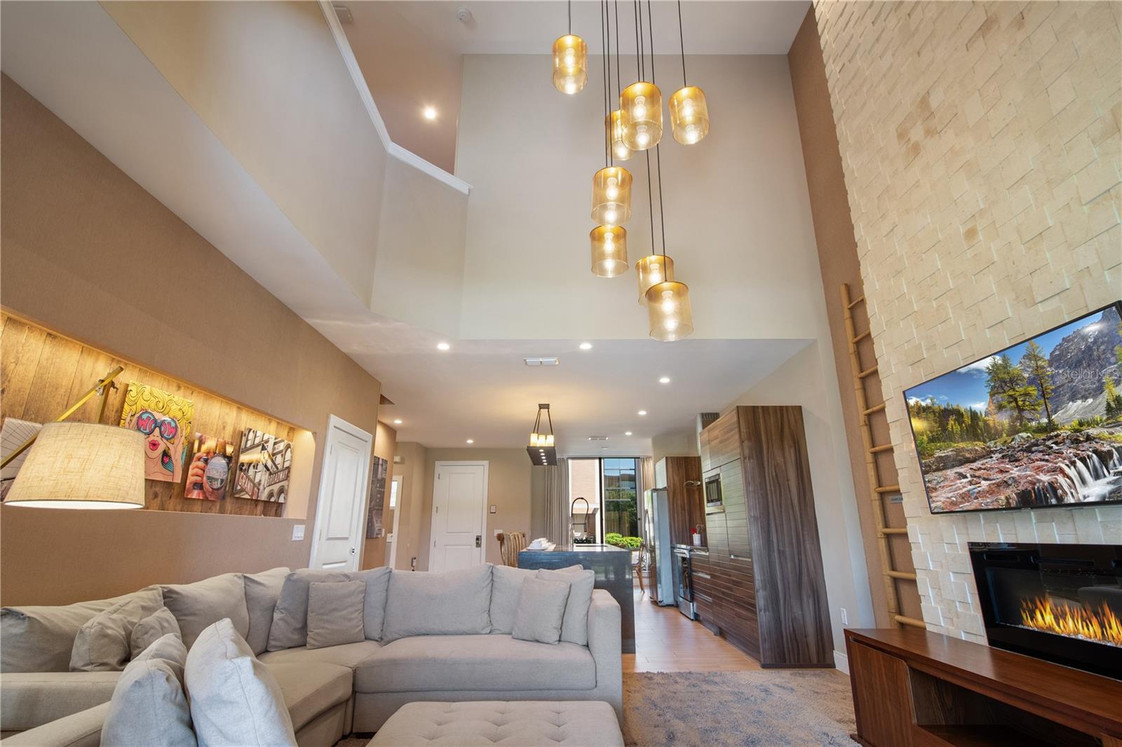 3056 ROCKEFELLER WAY