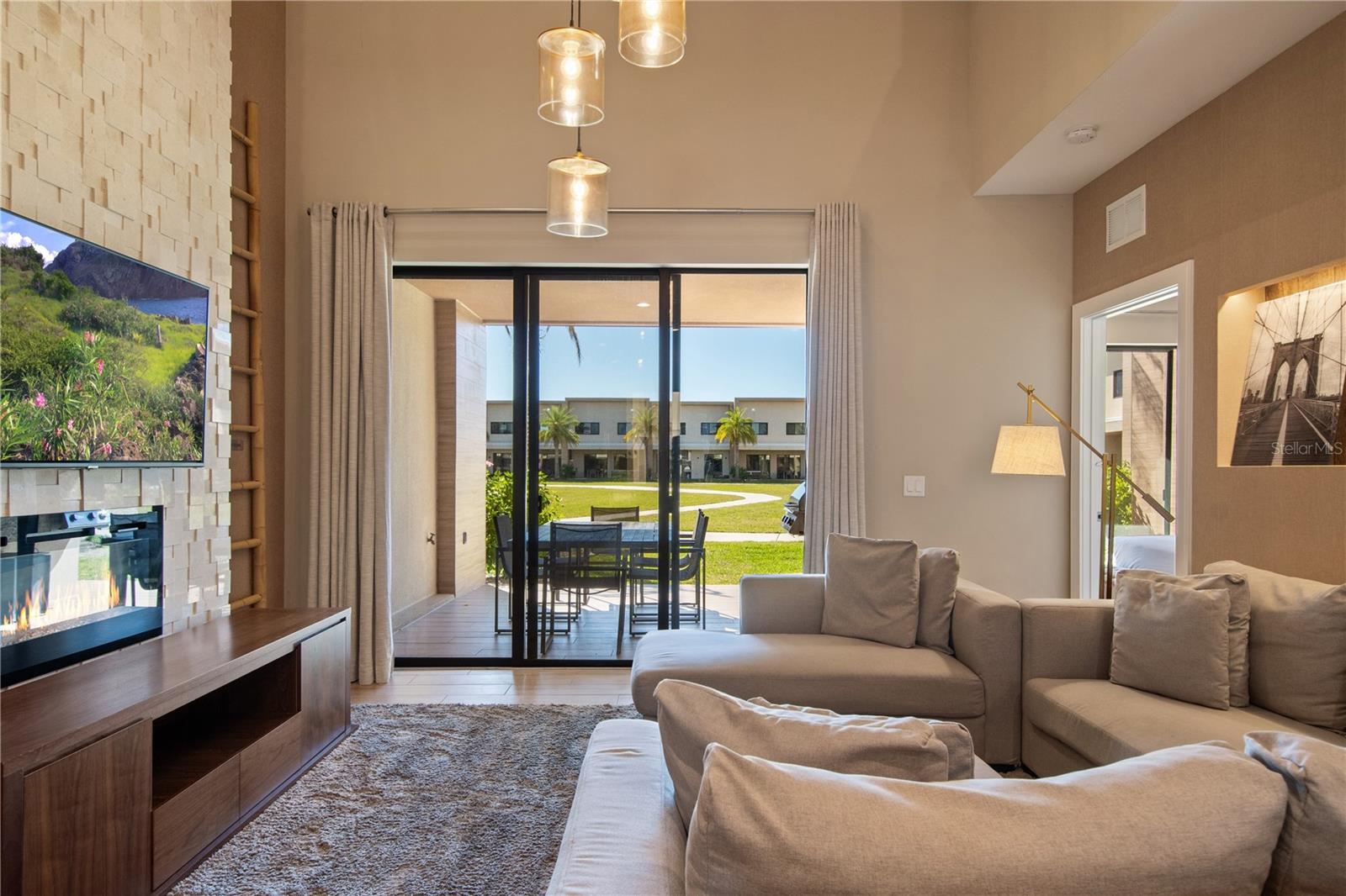 3056 ROCKEFELLER WAY