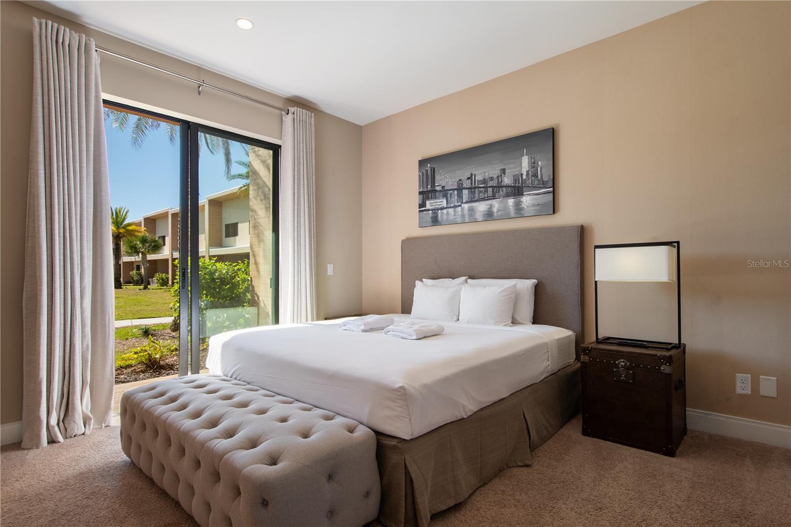 3056 ROCKEFELLER WAY