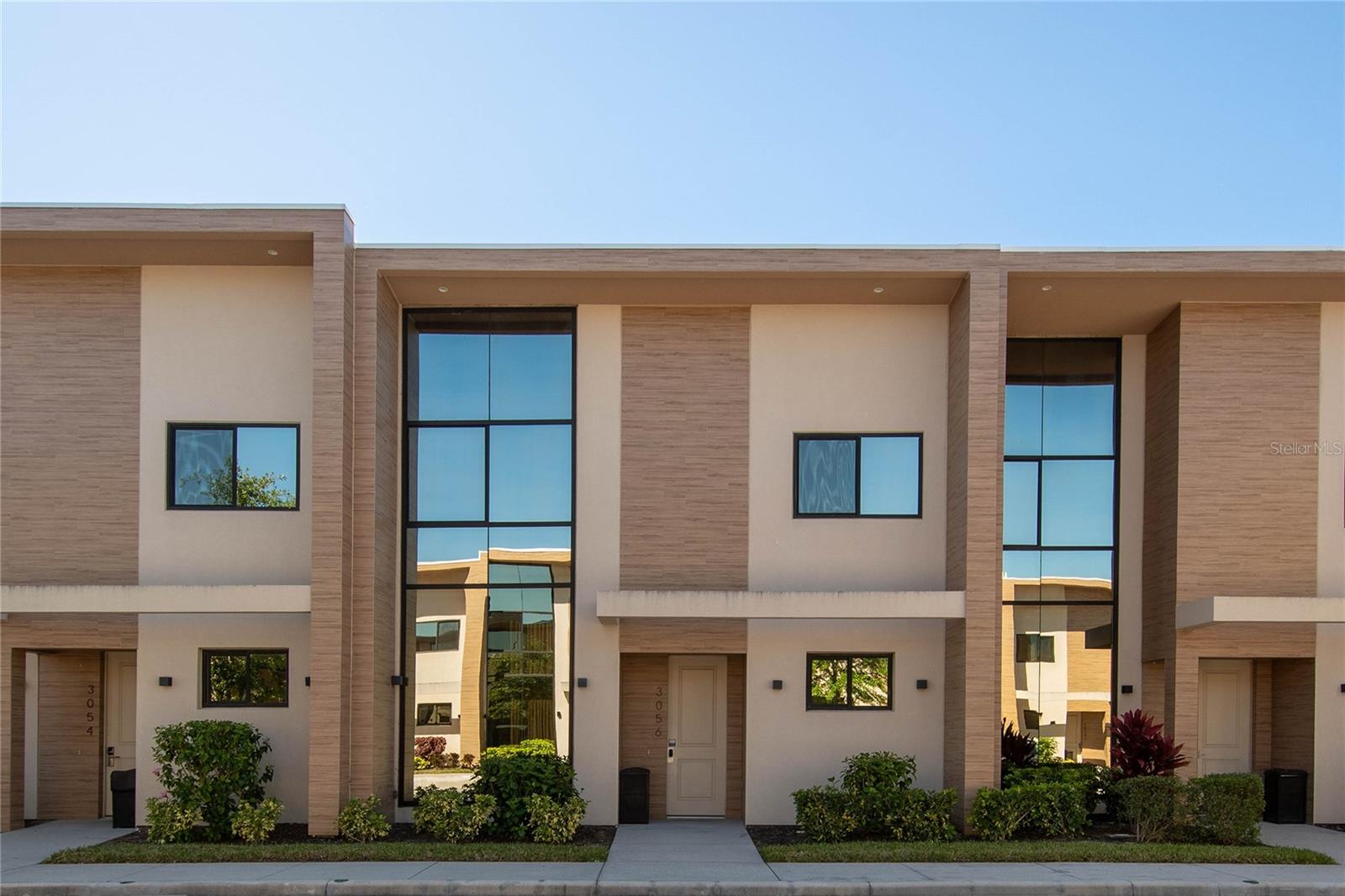 3056 ROCKEFELLER WAY