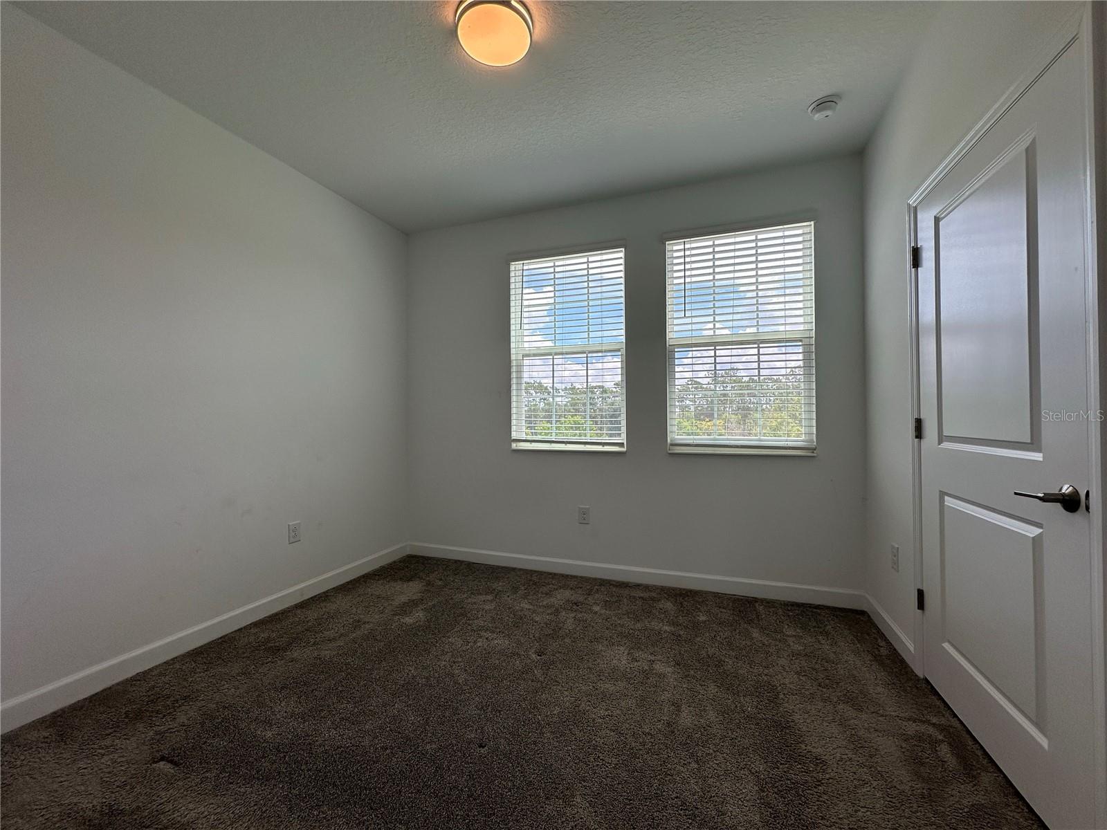 2989 HOWLEY ALY