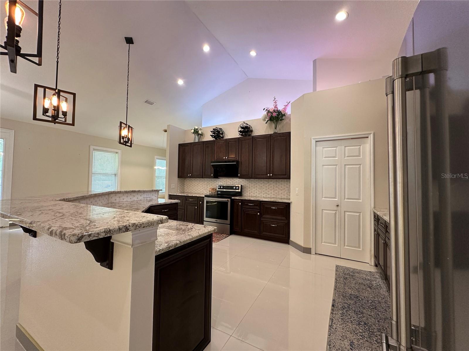 3111 RAMBLER AVE