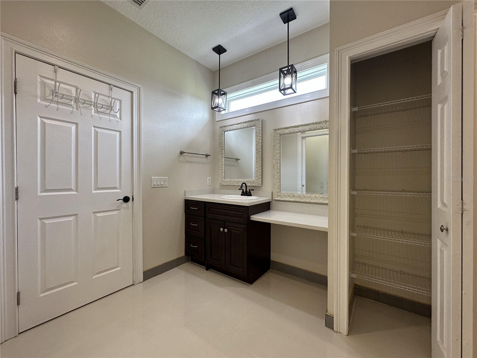 3111 RAMBLER AVE