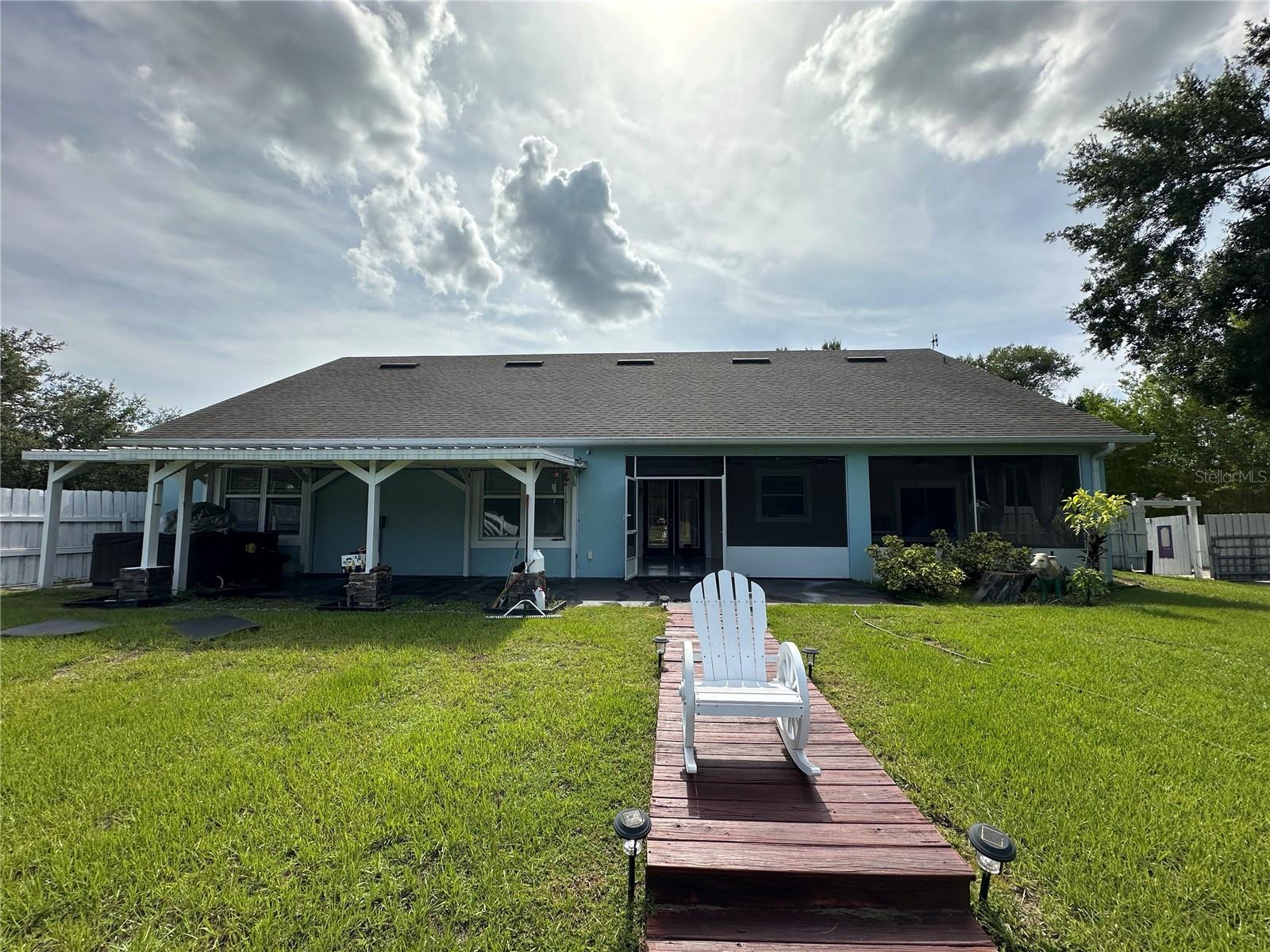 3111 RAMBLER AVE