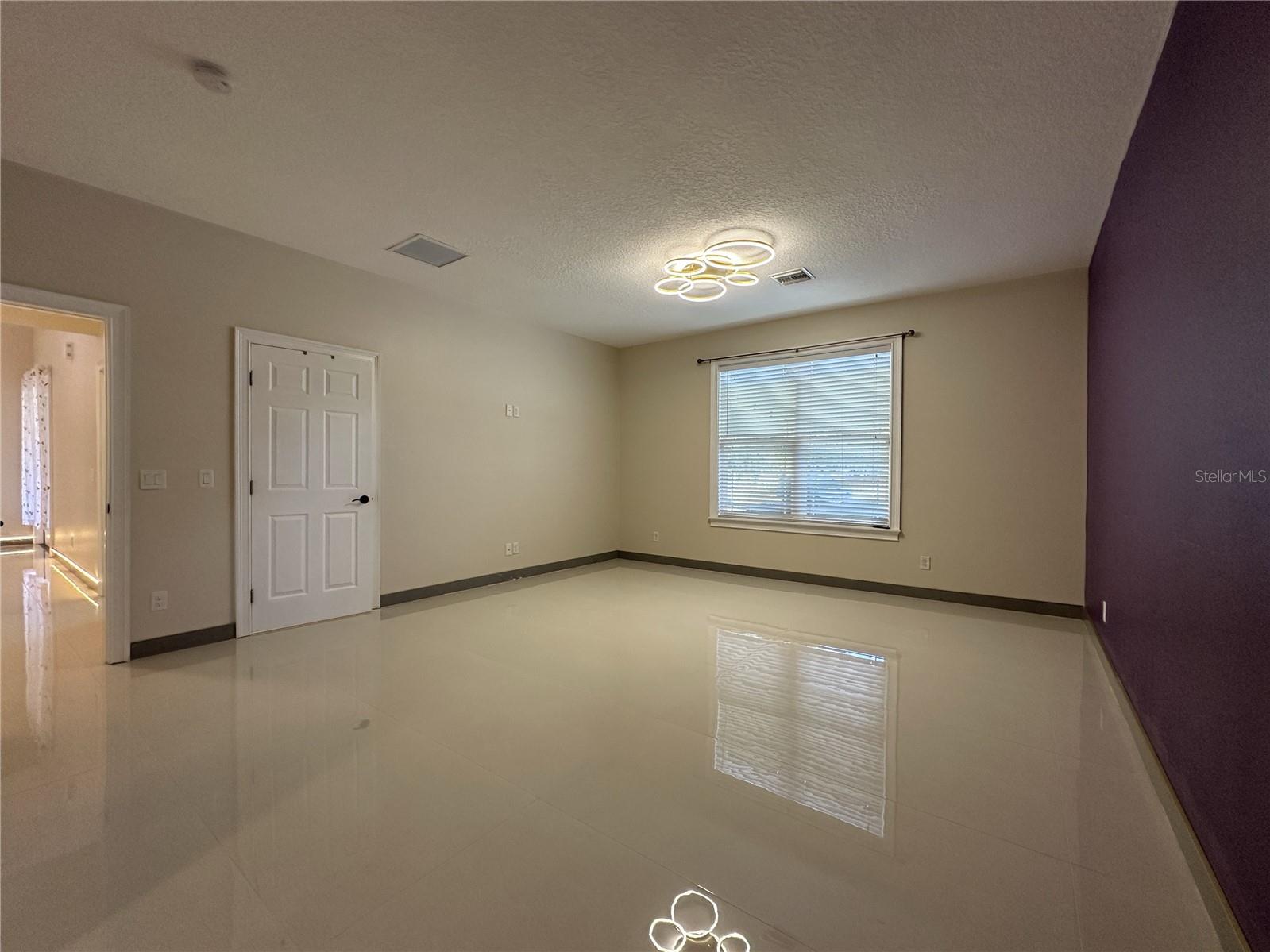 3111 RAMBLER AVE