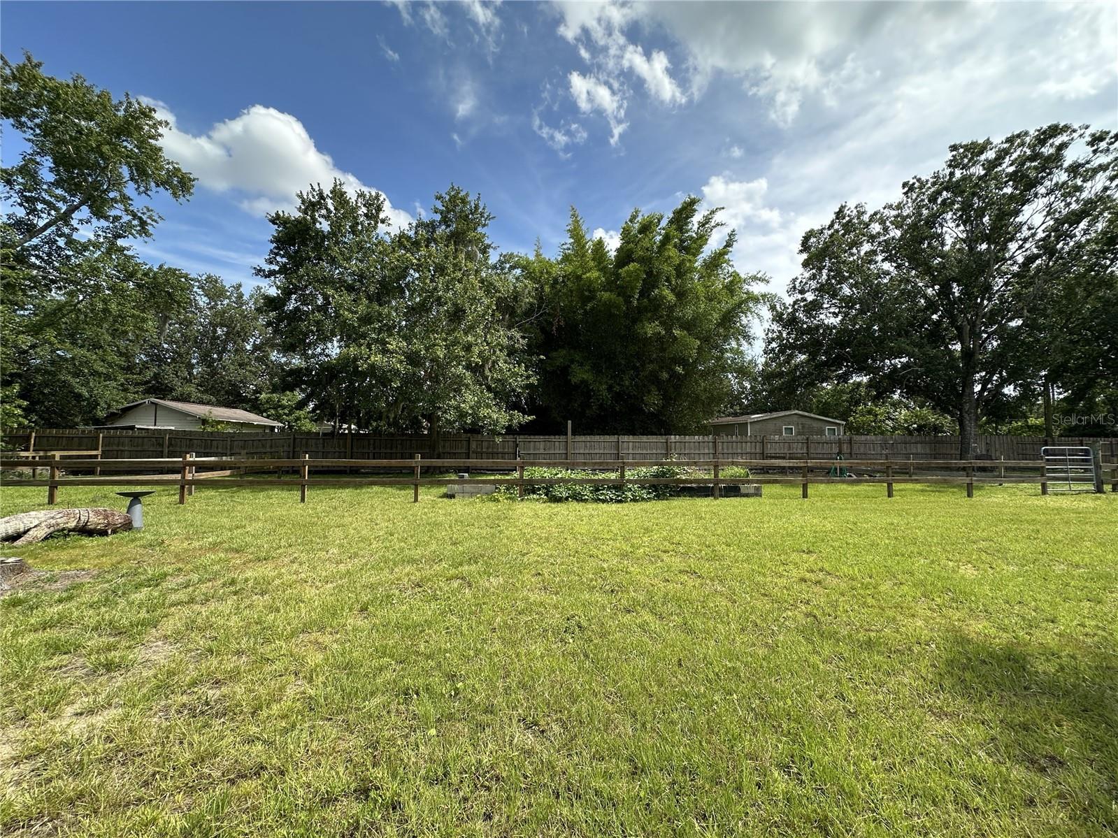 3111 RAMBLER AVE