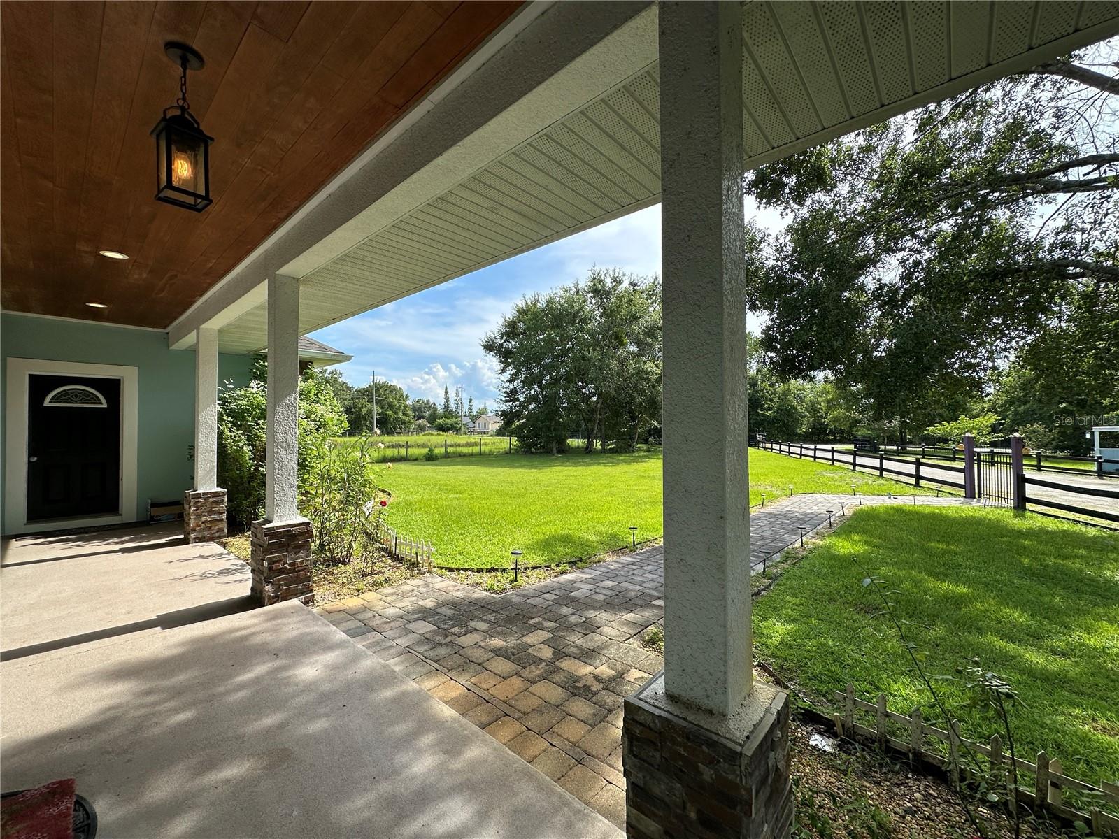3111 RAMBLER AVE