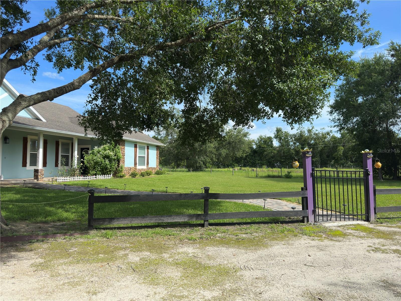 3111 RAMBLER AVE