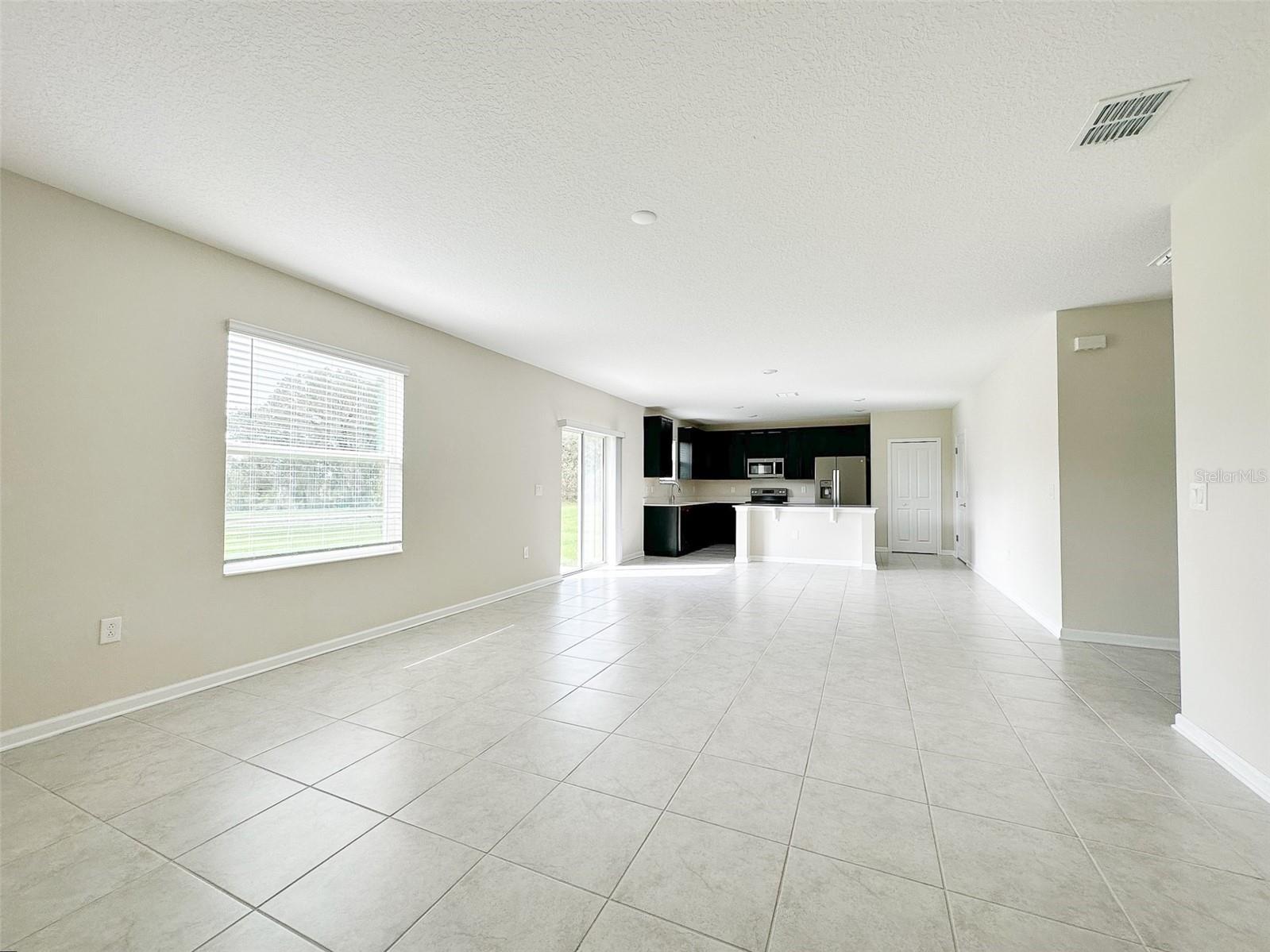 4482 TAHOE CIR