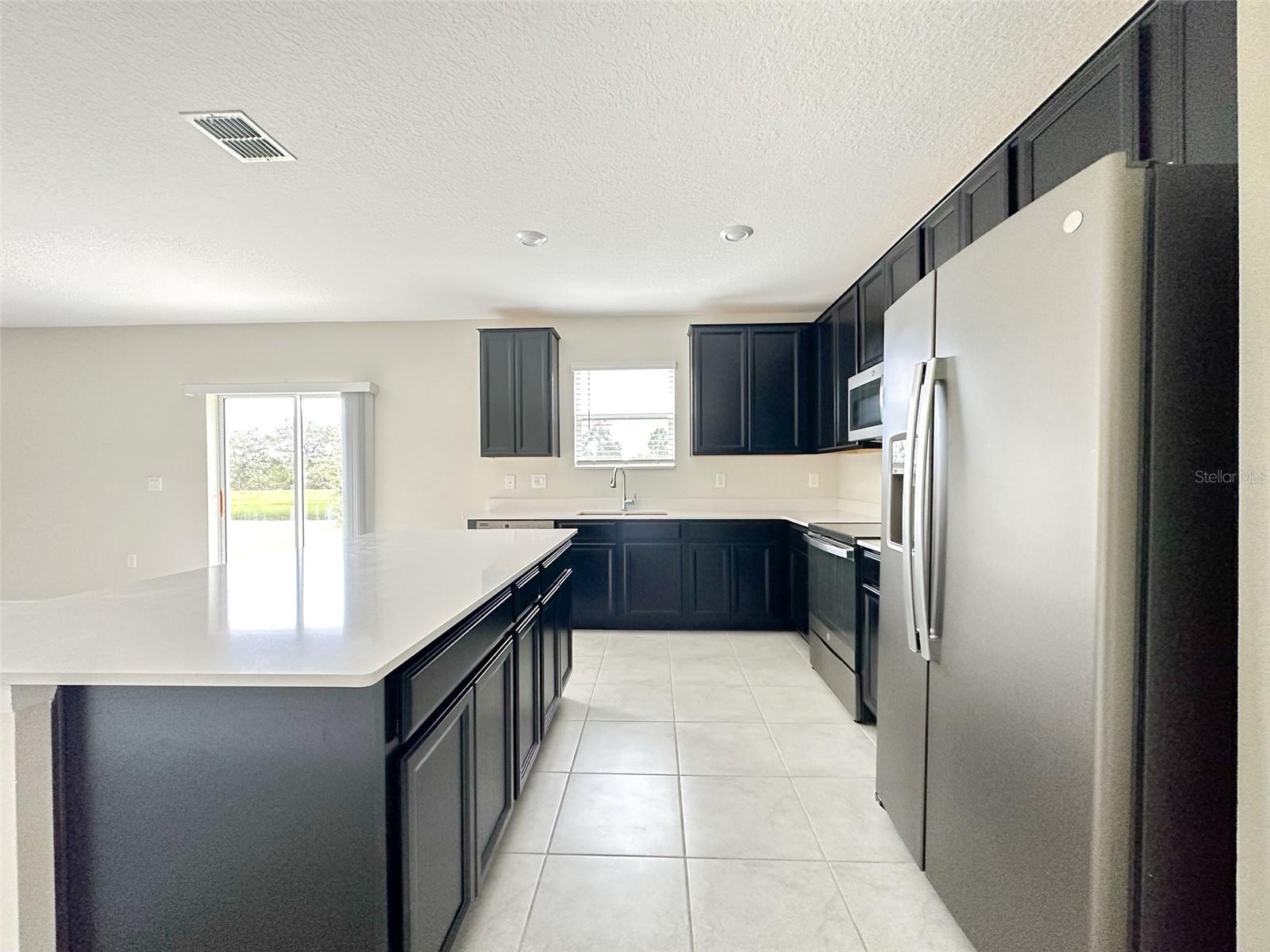 4482 TAHOE CIR