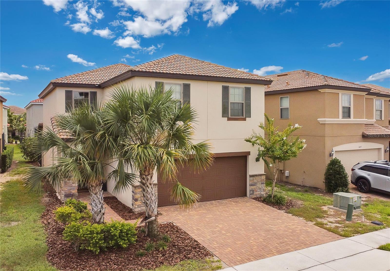 5481 MISTY OAK CIR