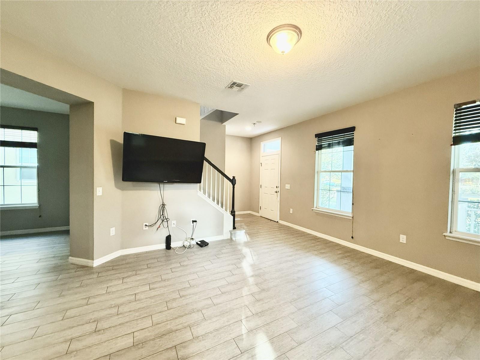 11804 SILVERLAKE PARK DR