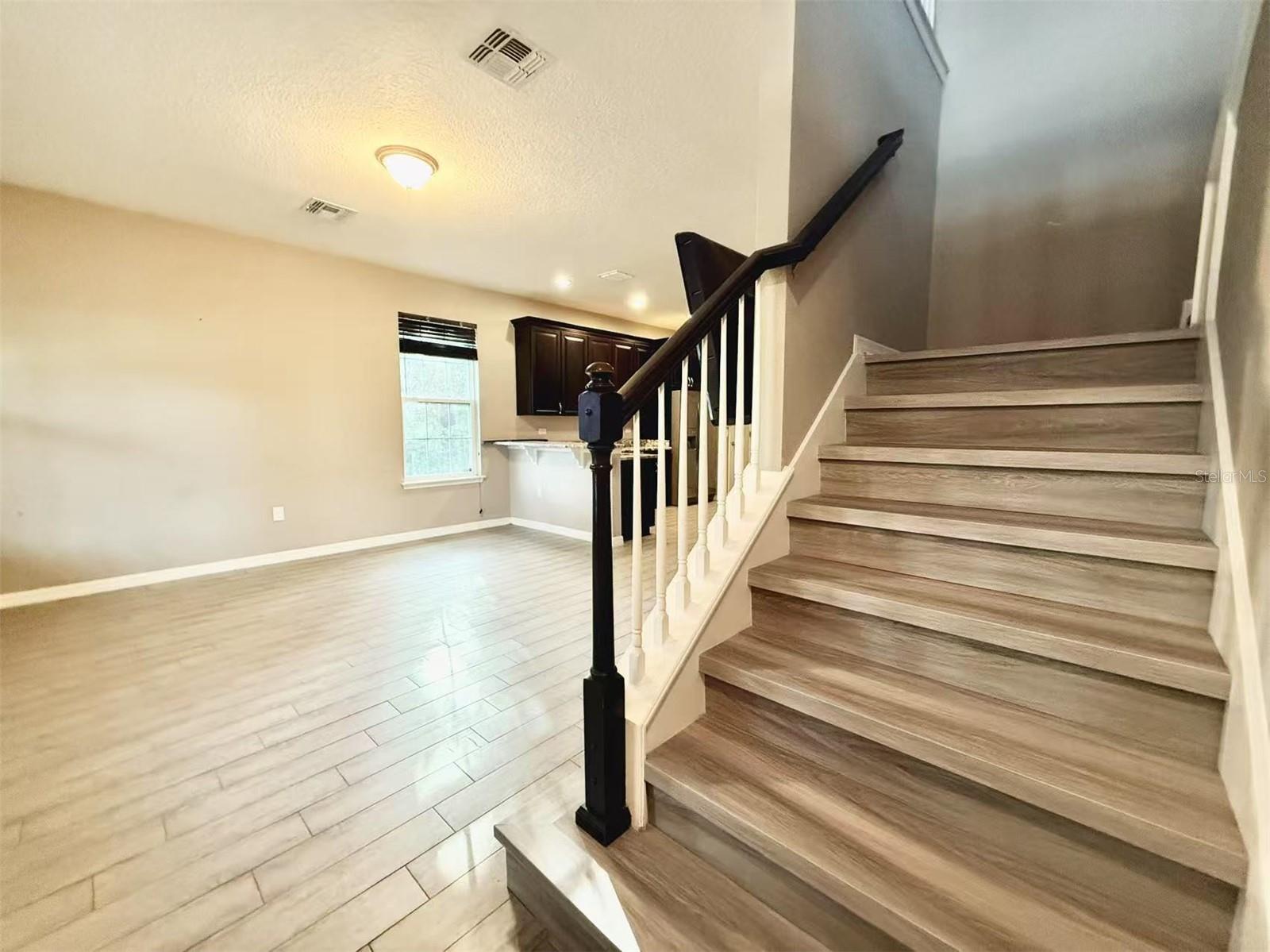 11804 SILVERLAKE PARK DR
