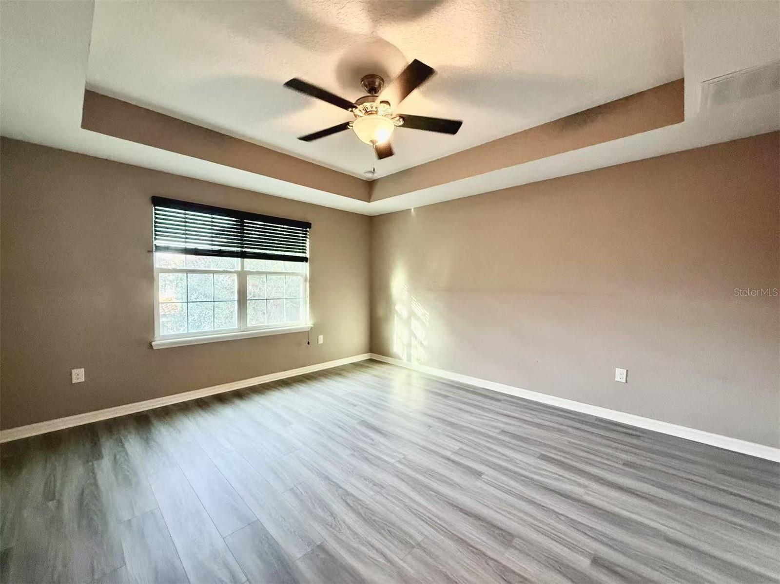 11804 SILVERLAKE PARK DR