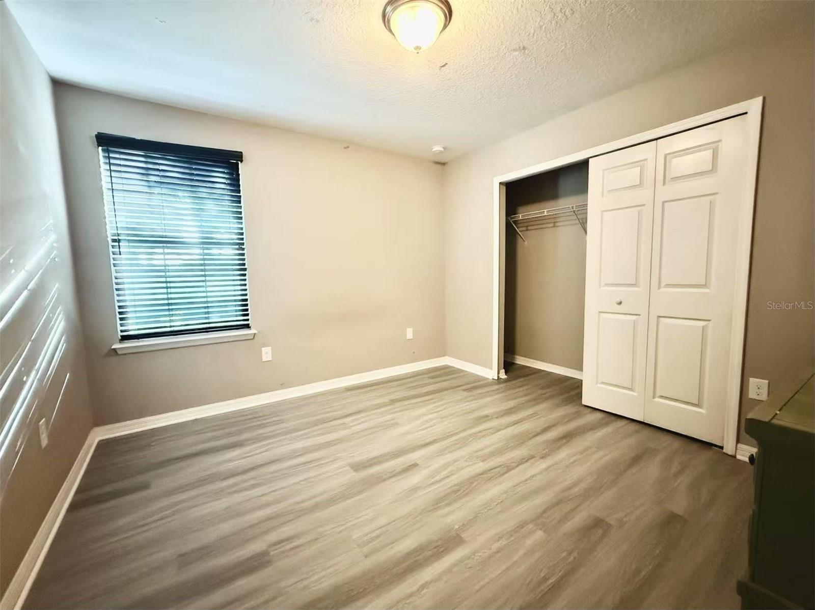 11804 SILVERLAKE PARK DR
