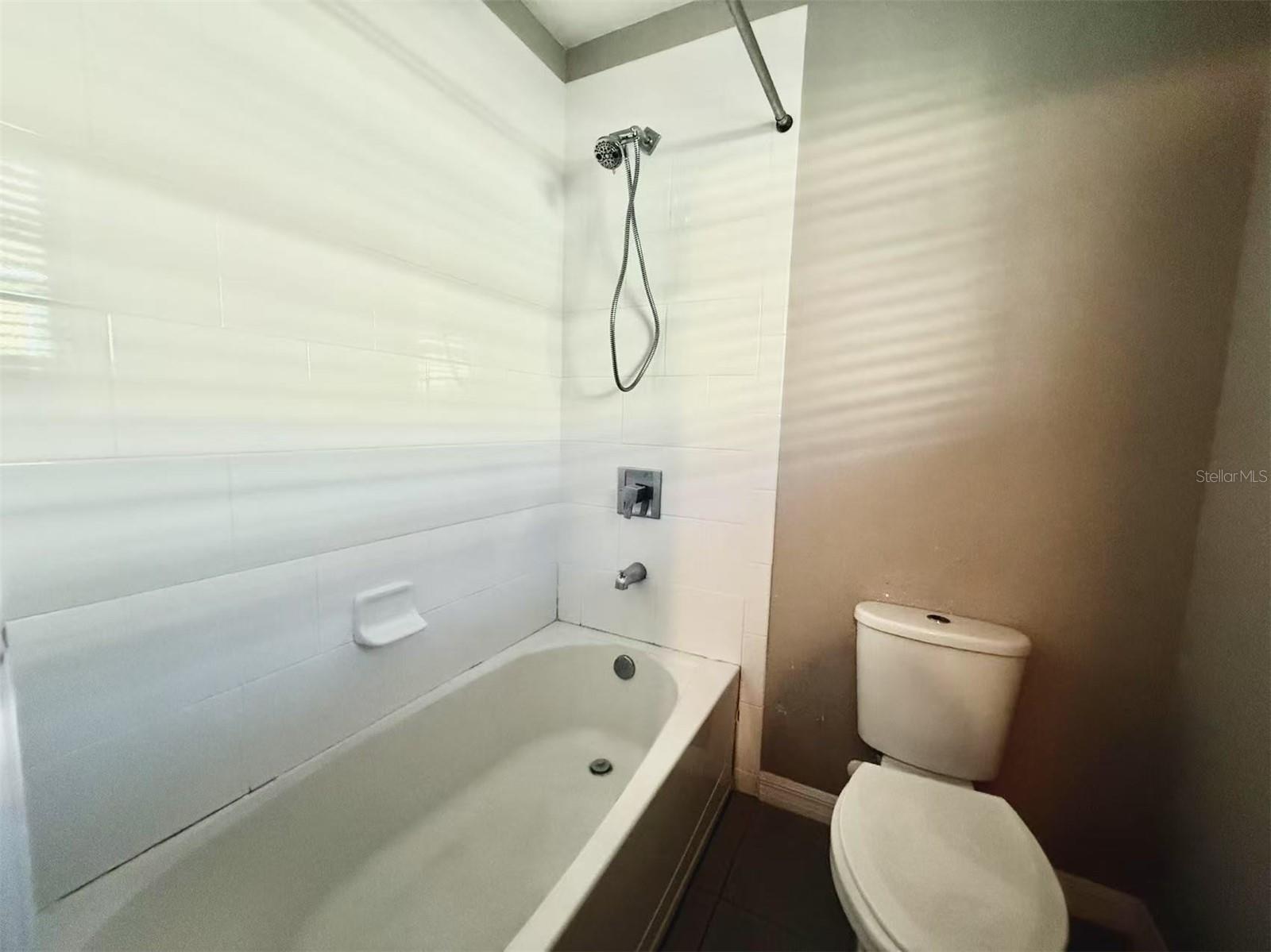 11804 SILVERLAKE PARK DR