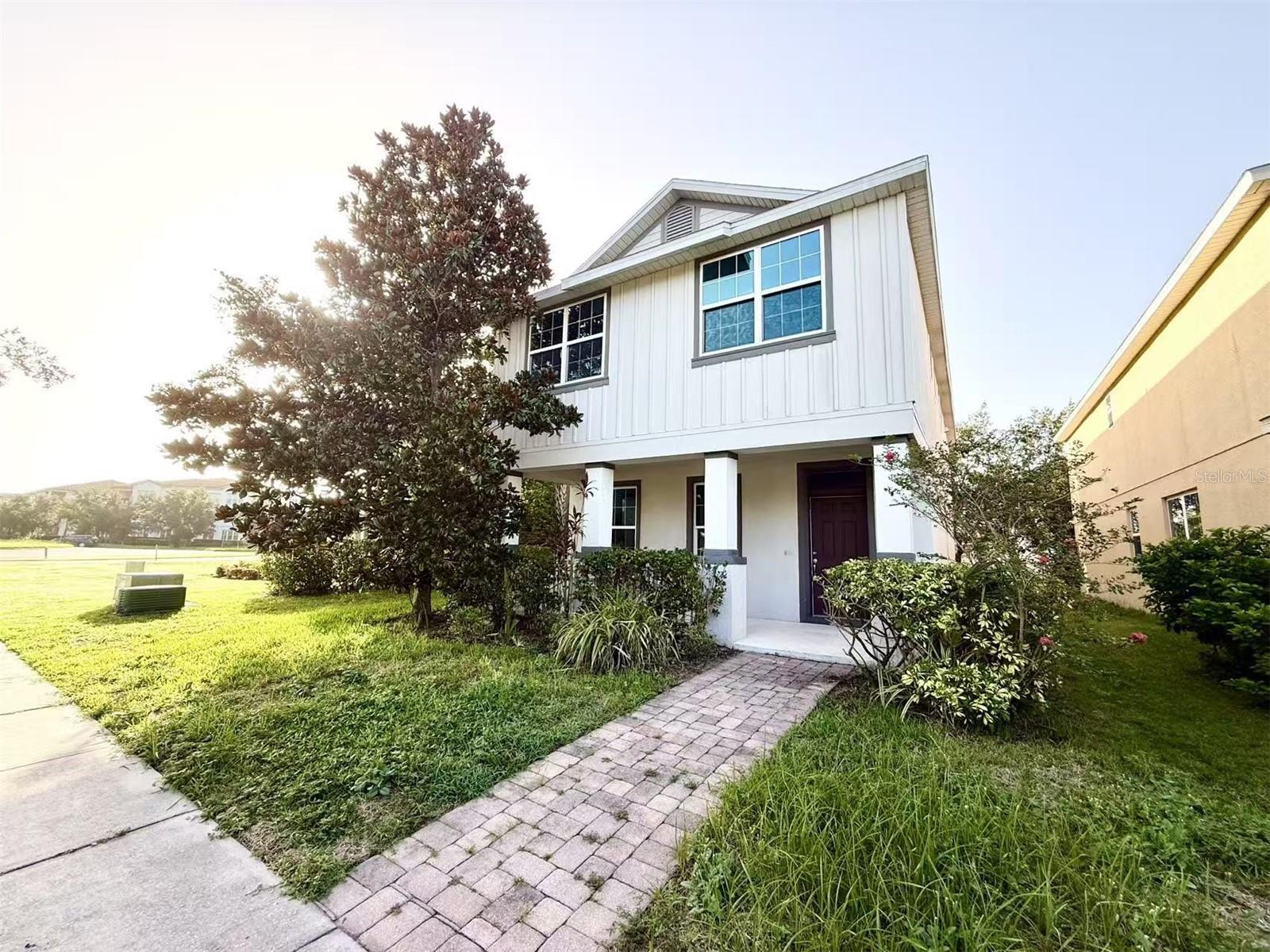 11804 SILVERLAKE PARK DR