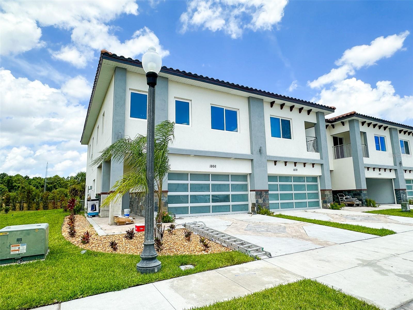 1866 BRENTWOOD CT