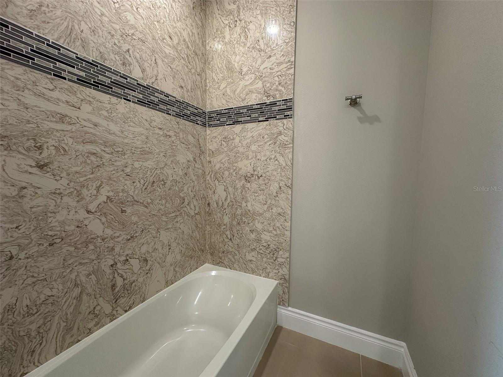 1866 BRENTWOOD CT