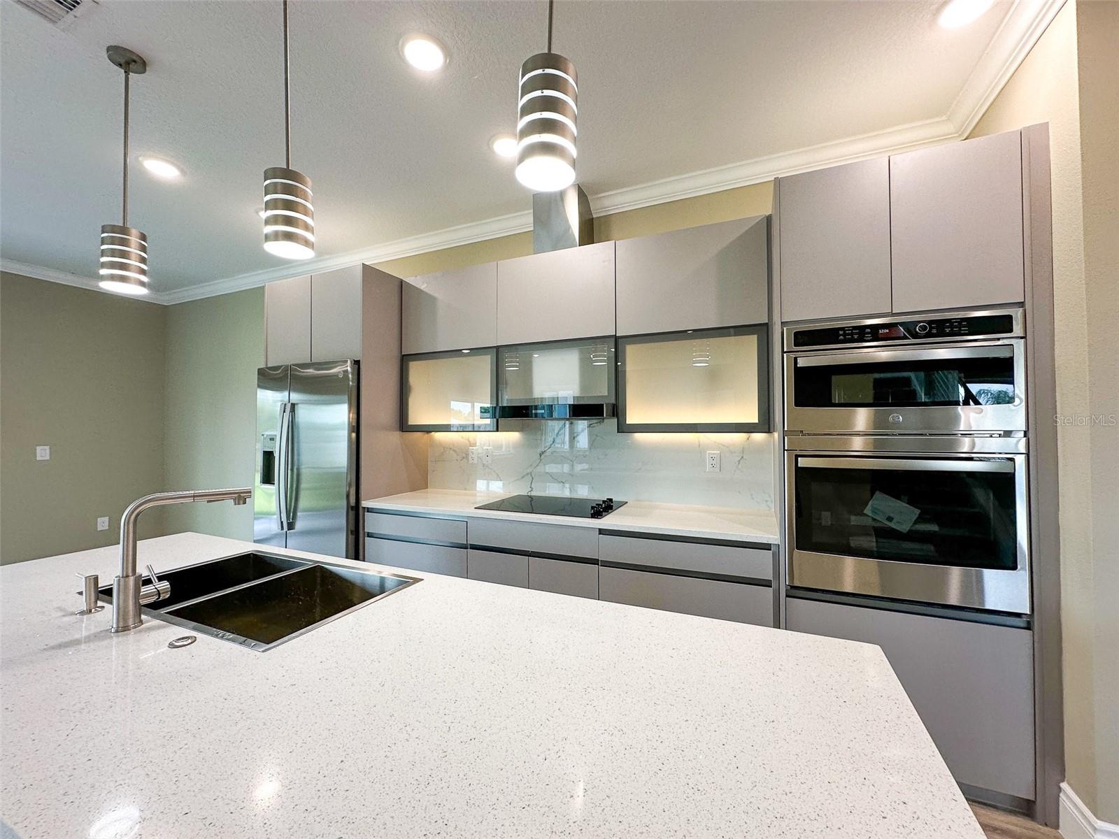 1866 BRENTWOOD CT