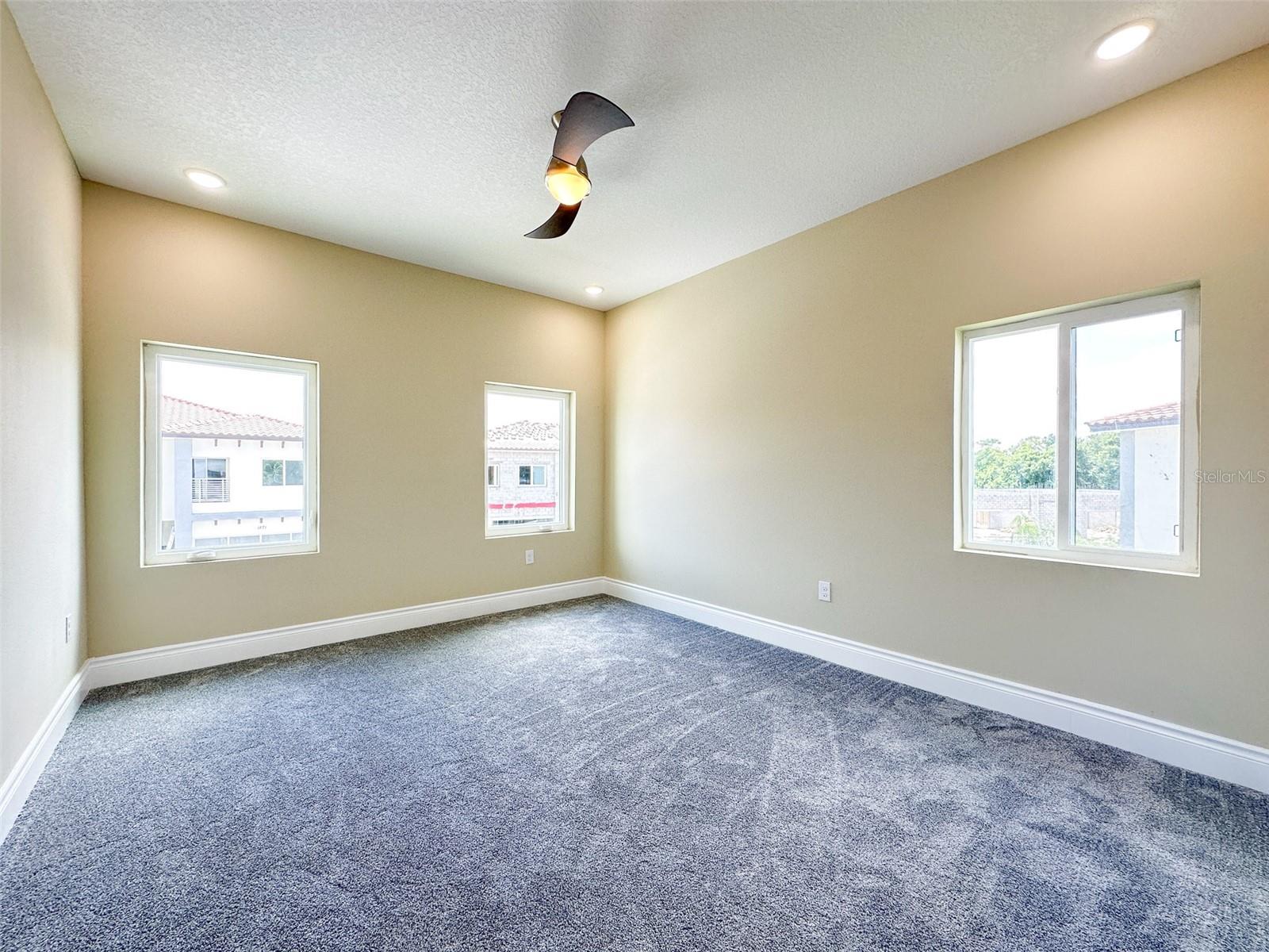 1866 BRENTWOOD CT