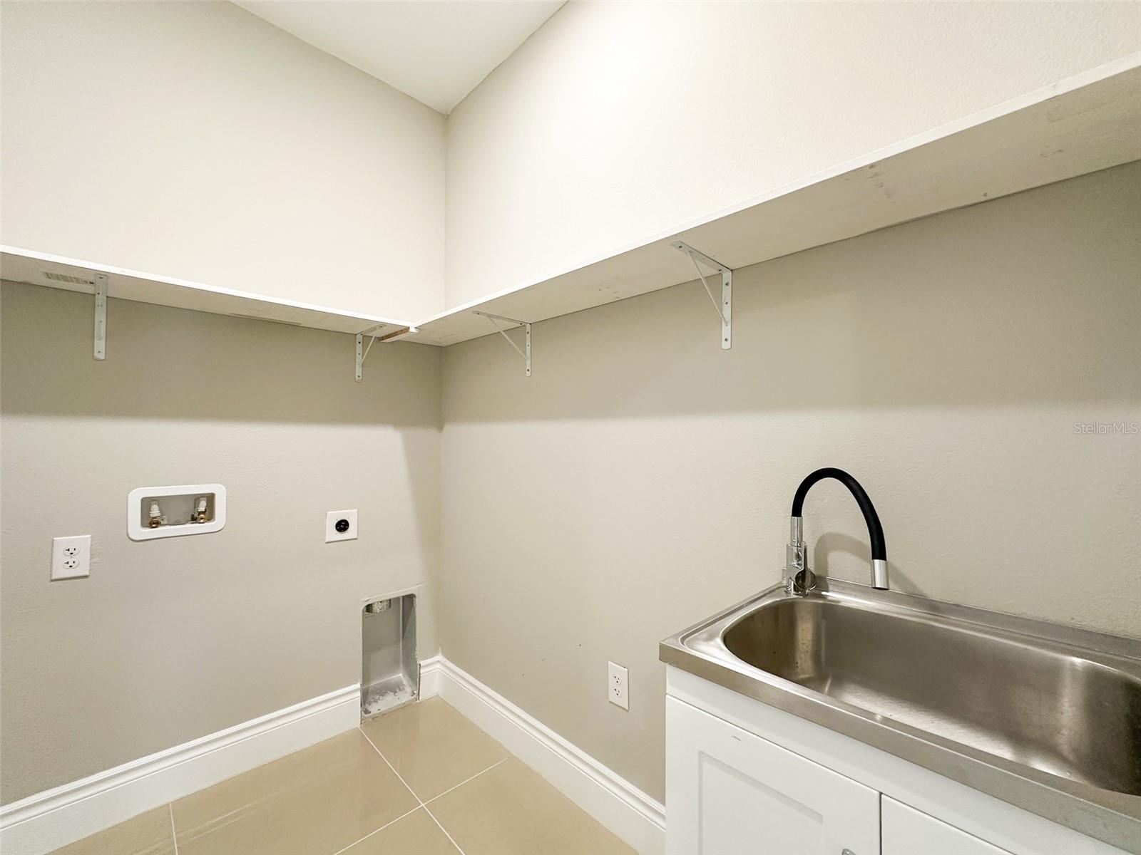 1866 BRENTWOOD CT